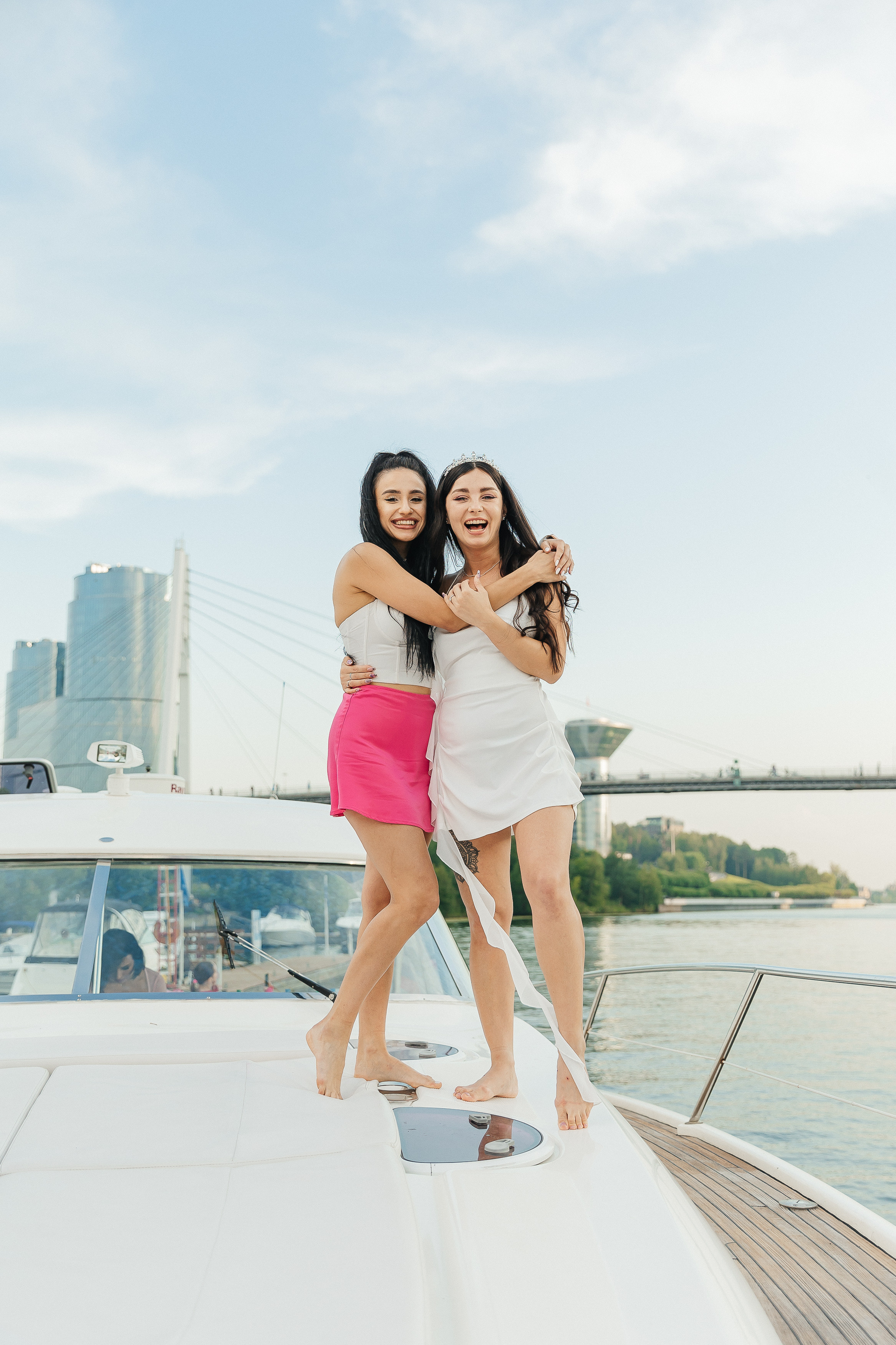 Девичник на яхте. Фотограф Москва, Балашиха, МО. Свадьбы, репортажи, контент, портреты