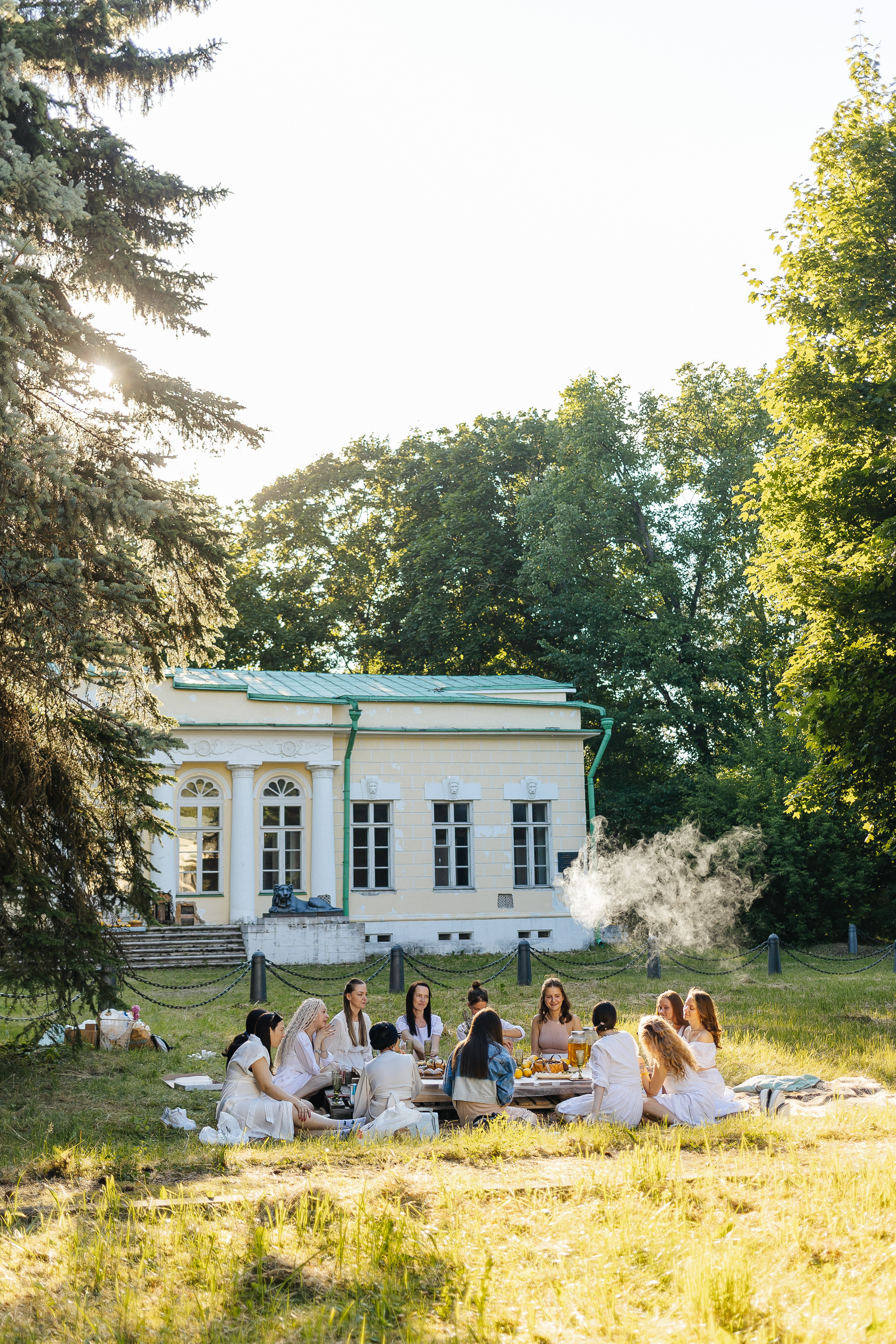 Девичник в усадьбе Голицыных в Москве. Фотограф Москва, Балашиха, МО. Свадьбы, репортажи, контент, портреты