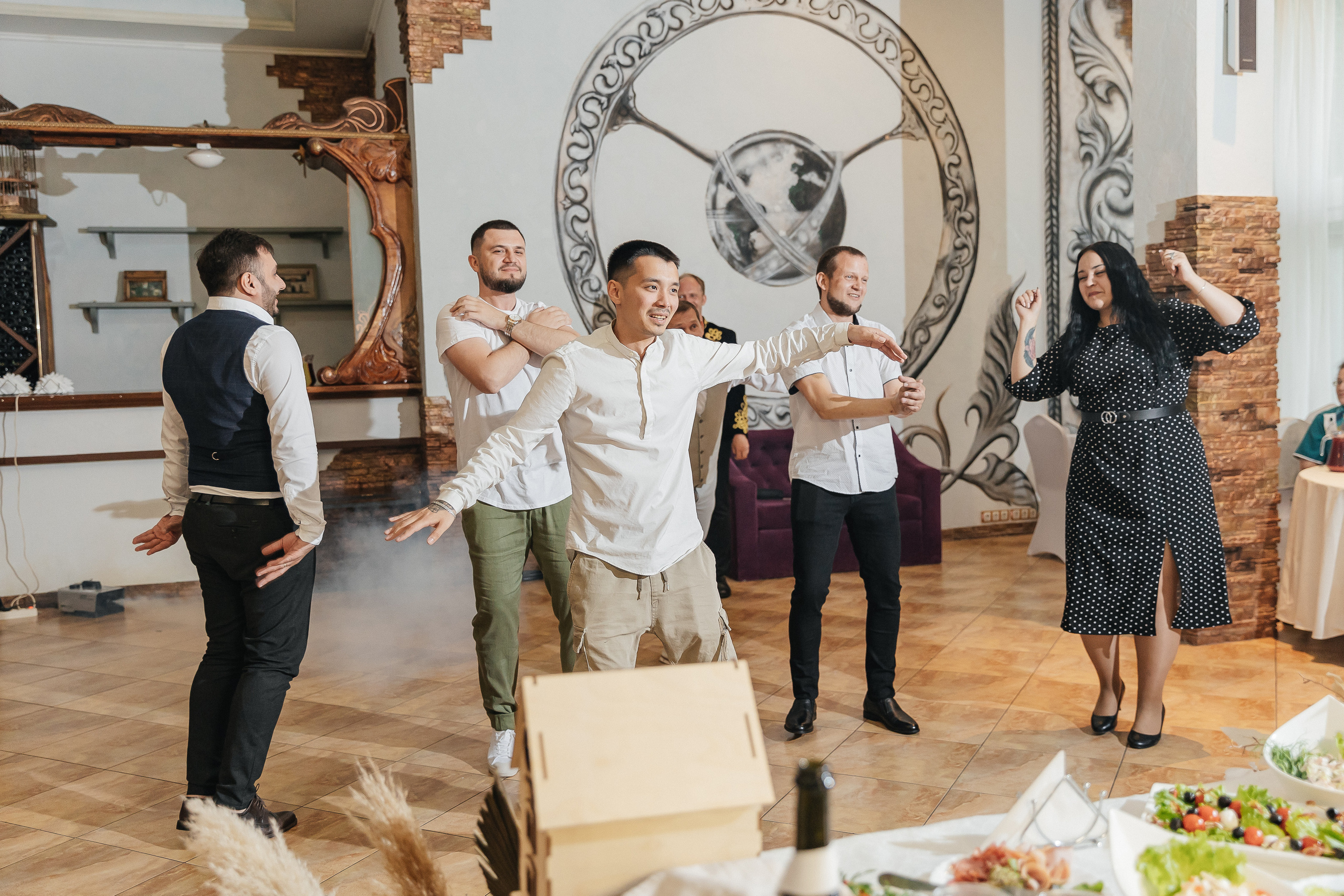 Свадебный банкет в загородном клубе Дольче. Фотограф Москва, Балашиха, МО. Свадьбы, репортажи, контент, портреты