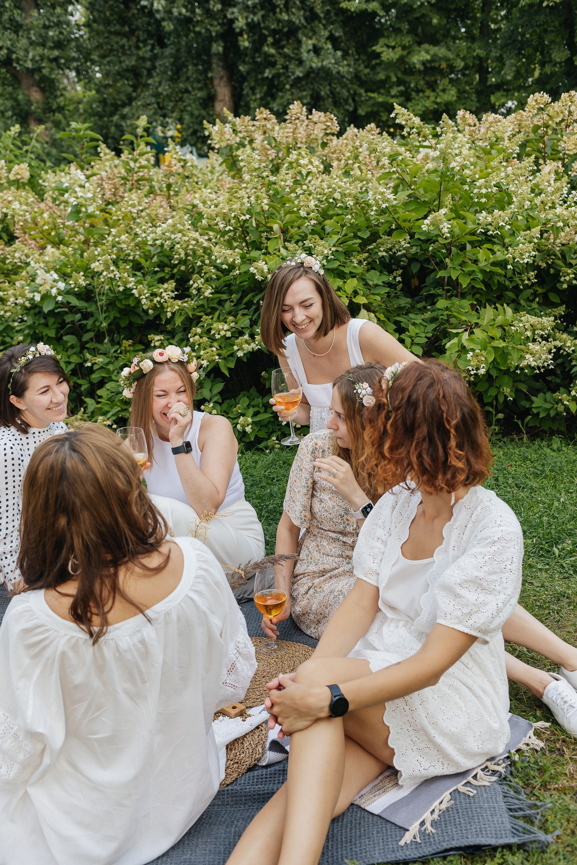 Девичник на ВДНХ в подарок от подруг. Фотограф Москва, Балашиха, МО. Свадьбы, репортажи, контент, портреты