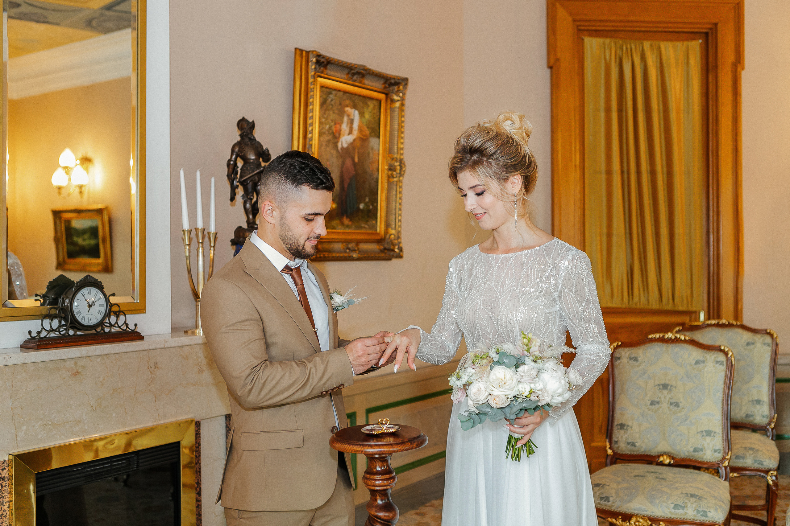 Регистрация в отеле «Националь». Фотограф Москва, Балашиха, МО. Свадьбы, репортажи, контент, портреты