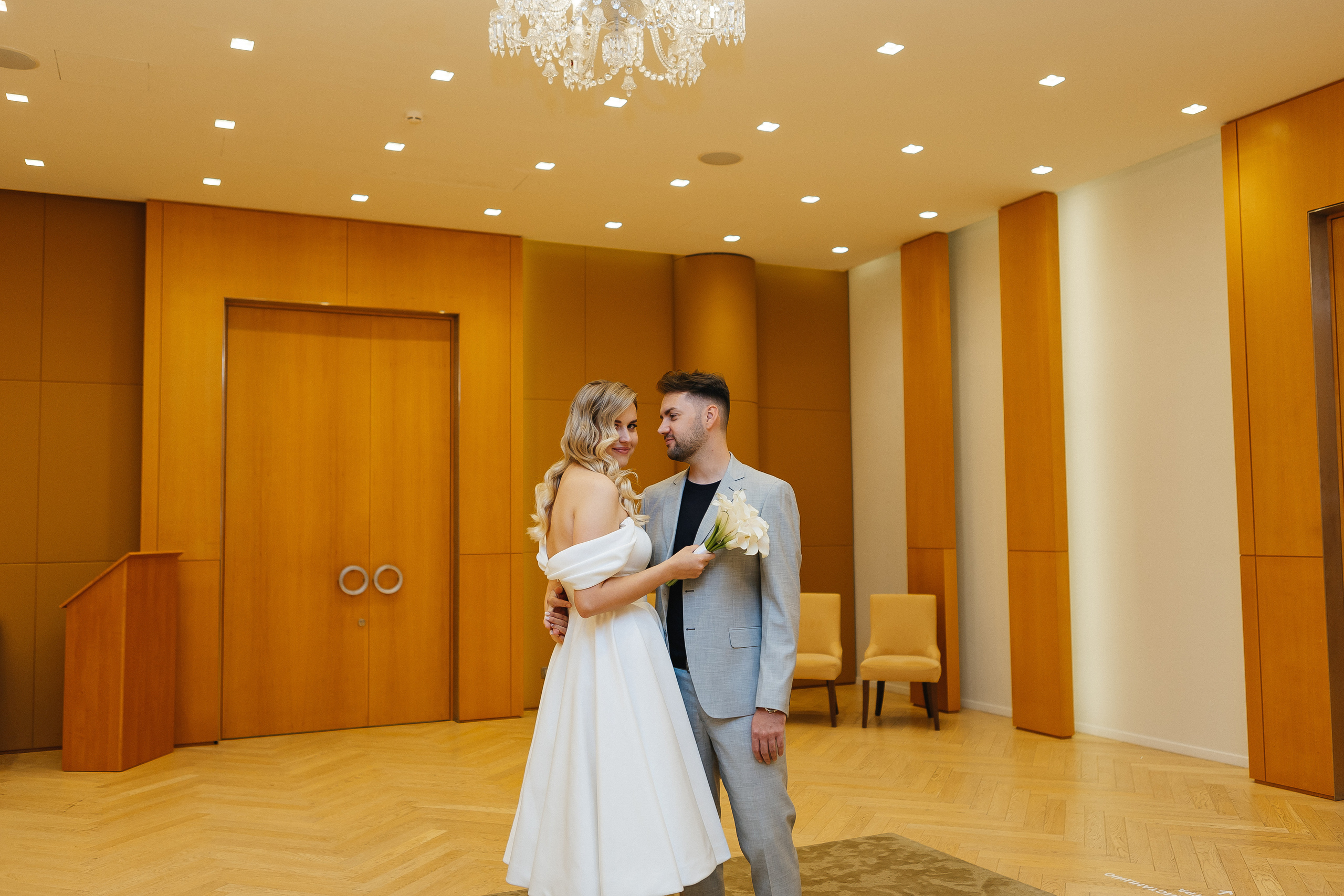 Регистрация и прогулка в Барвихе. Фотограф Москва, Балашиха, МО. Свадьбы, репортажи, контент, портреты