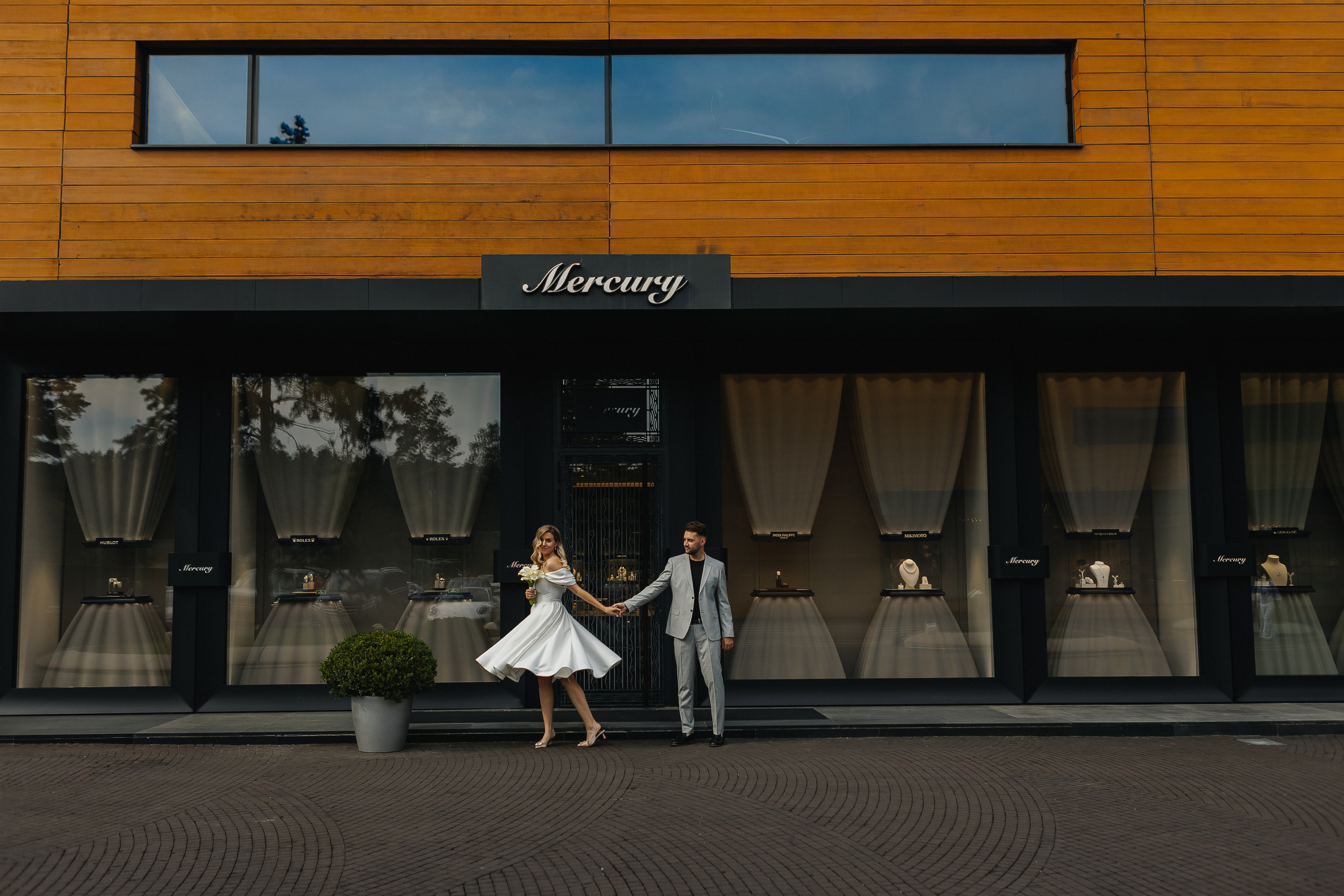 Регистрация и прогулка в Барвихе. Фотограф Москва, Балашиха, МО. Свадьбы, репортажи, контент, портреты