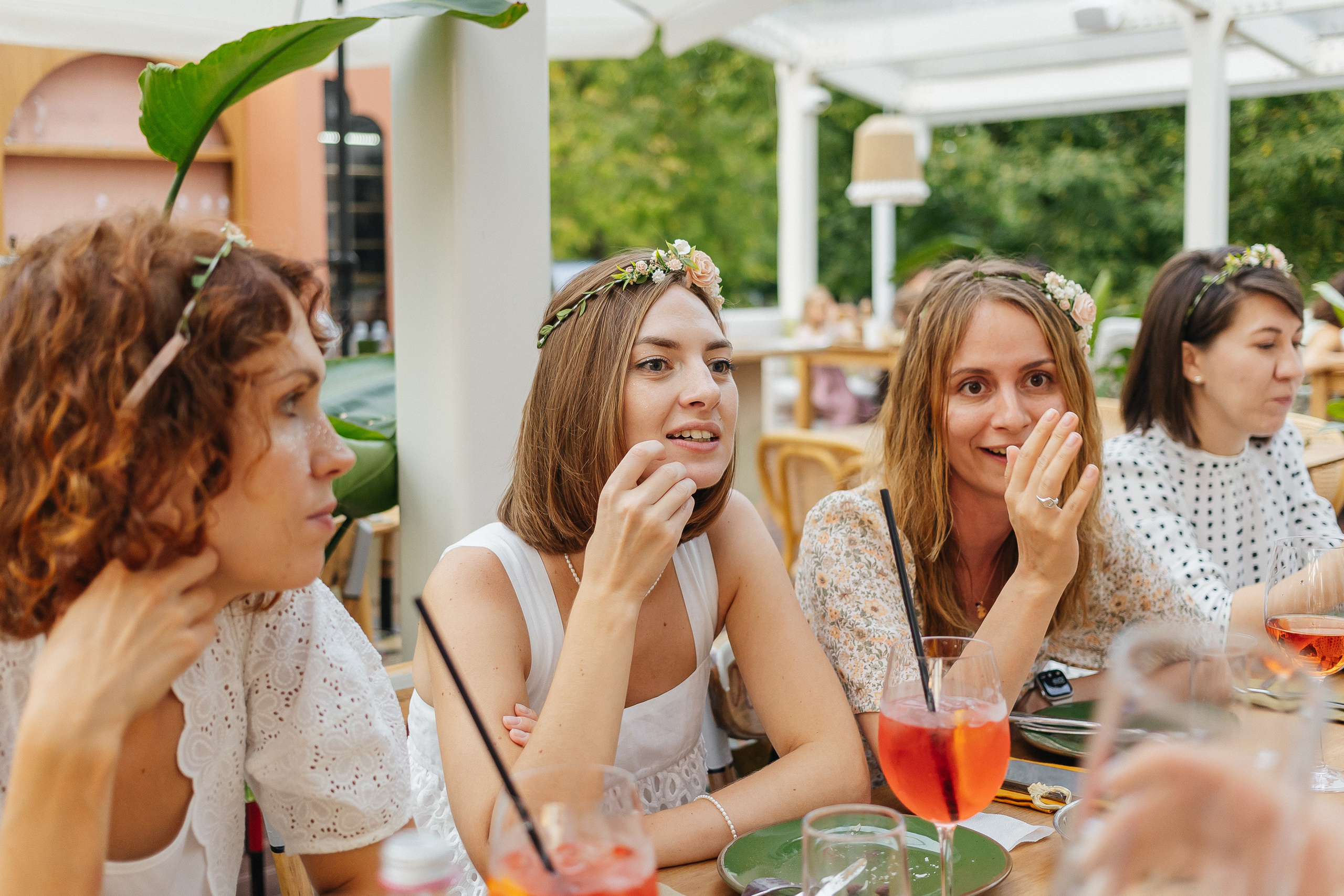 Девичник на ВДНХ в подарок от подруг. Фотограф Москва, Балашиха, МО. Свадьбы, репортажи, контент, портреты