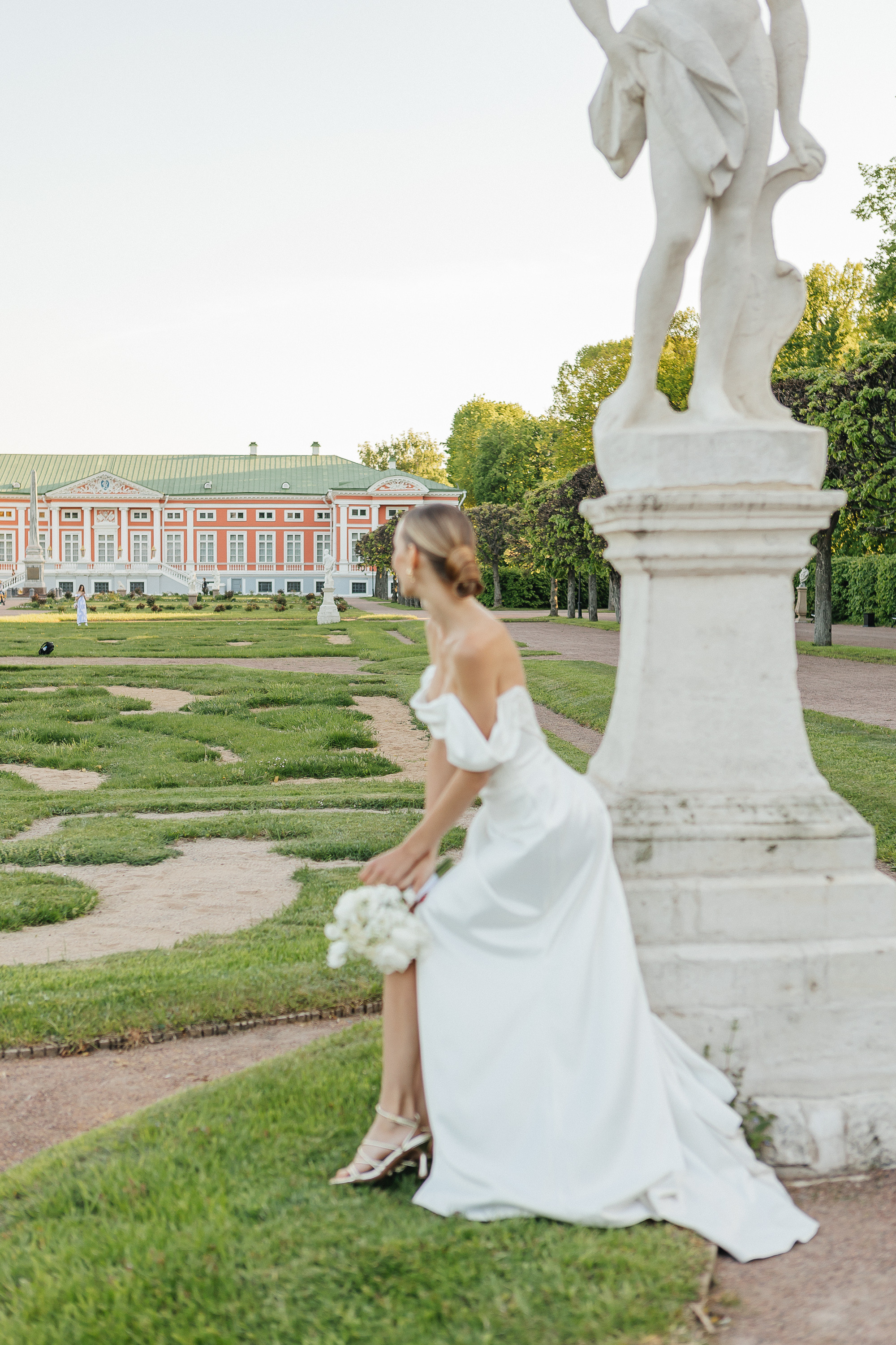 Прогулка в усадьбе Кусково. Фотограф Москва, Балашиха, МО. Свадьбы, репортажи, контент, портреты