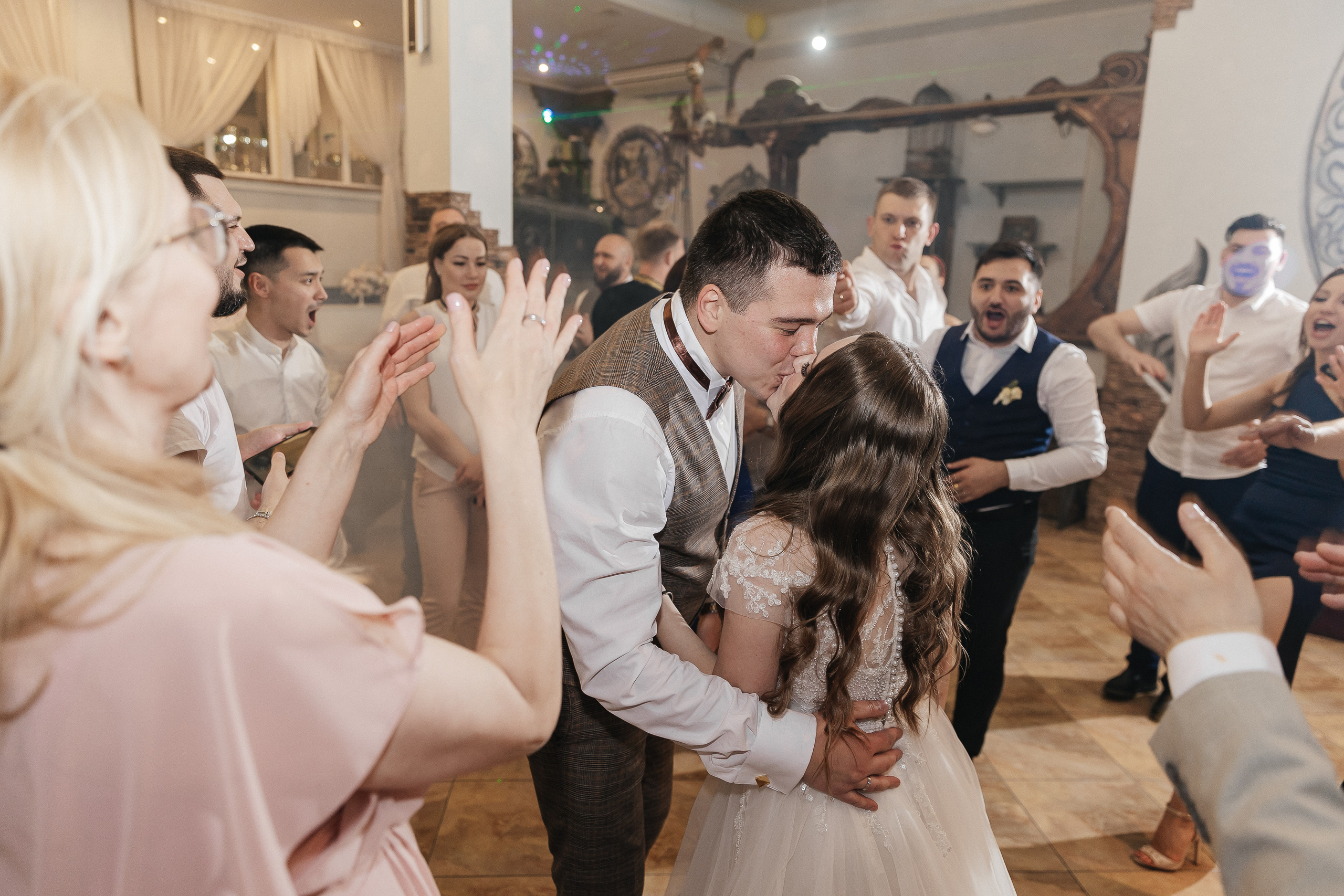Свадебный банкет в загородном клубе Дольче. Фотограф Москва, Балашиха, МО. Свадьбы, репортажи, контент, портреты