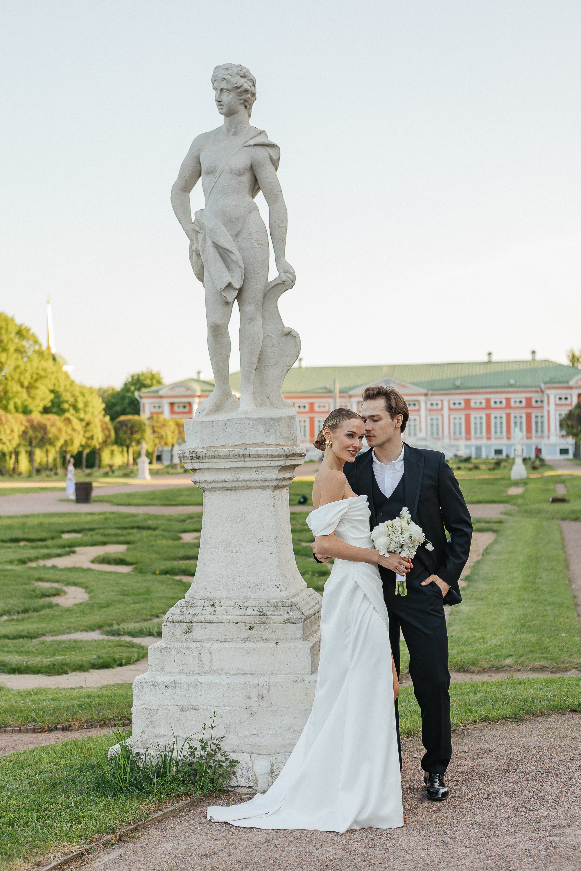Прогулка в усадьбе Кусково. Фотограф Москва, Балашиха, МО. Свадьбы, репортажи, контент, портреты
