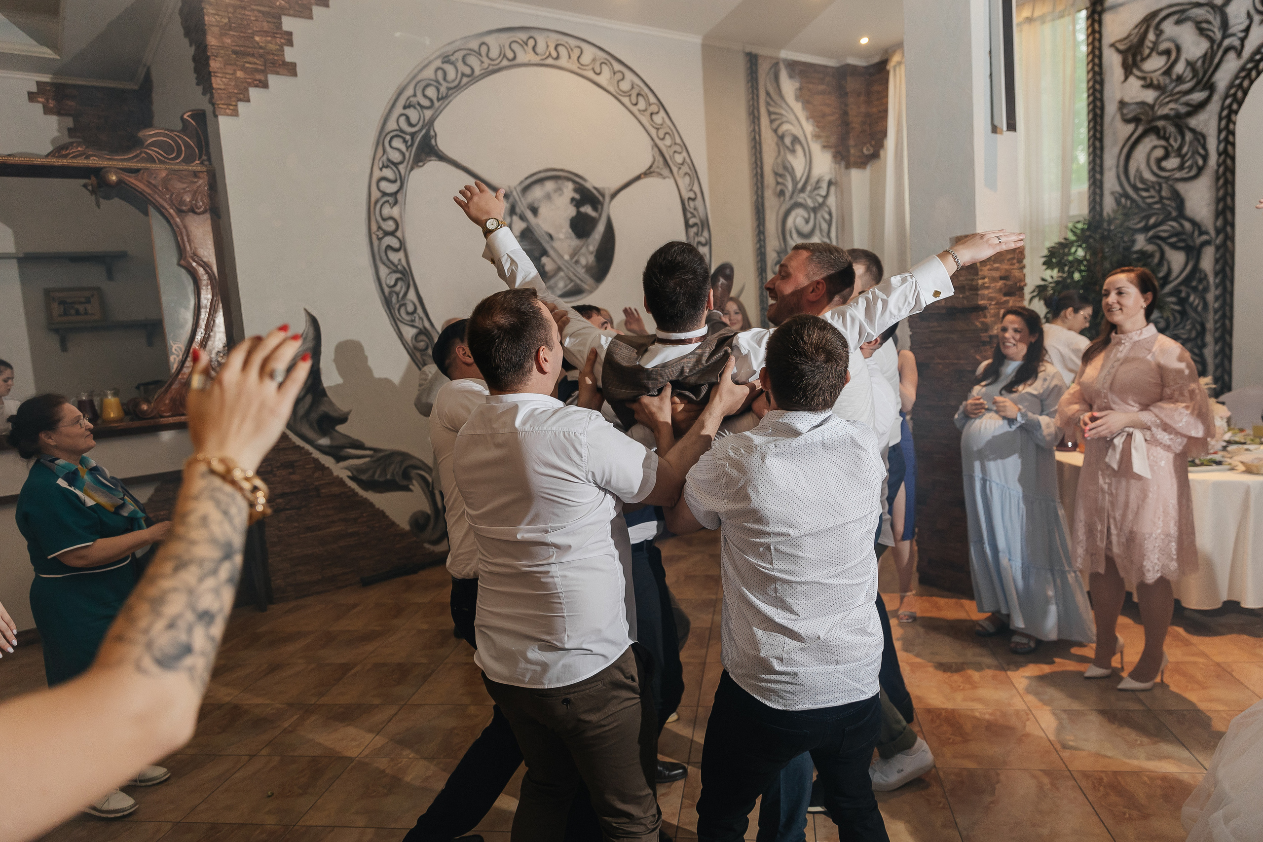 Свадебный банкет в загородном клубе Дольче. Фотограф Москва, Балашиха, МО. Свадьбы, репортажи, контент, портреты