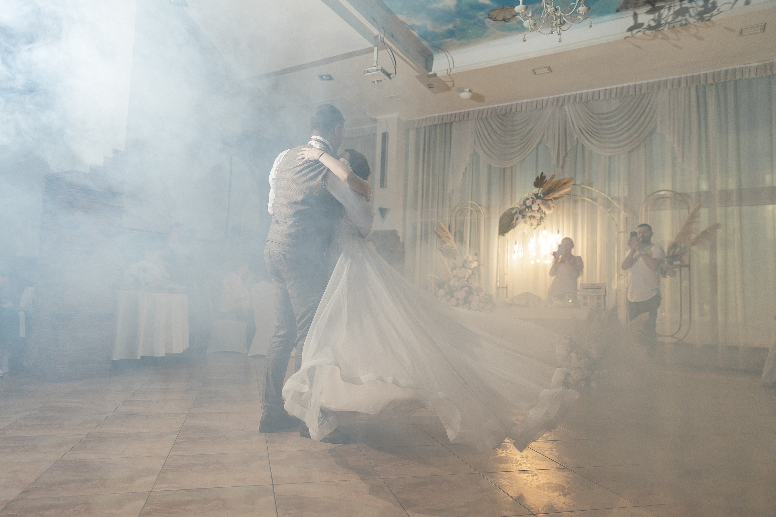 Свадебный банкет в загородном клубе Дольче. Фотограф Москва, Балашиха, МО. Свадьбы, репортажи, контент, портреты