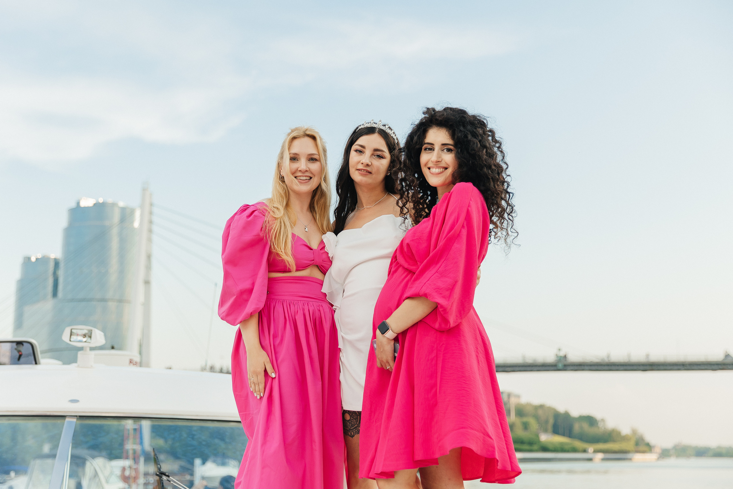 Девичник на яхте. Фотограф Москва, Балашиха, МО. Свадьбы, репортажи, контент, портреты