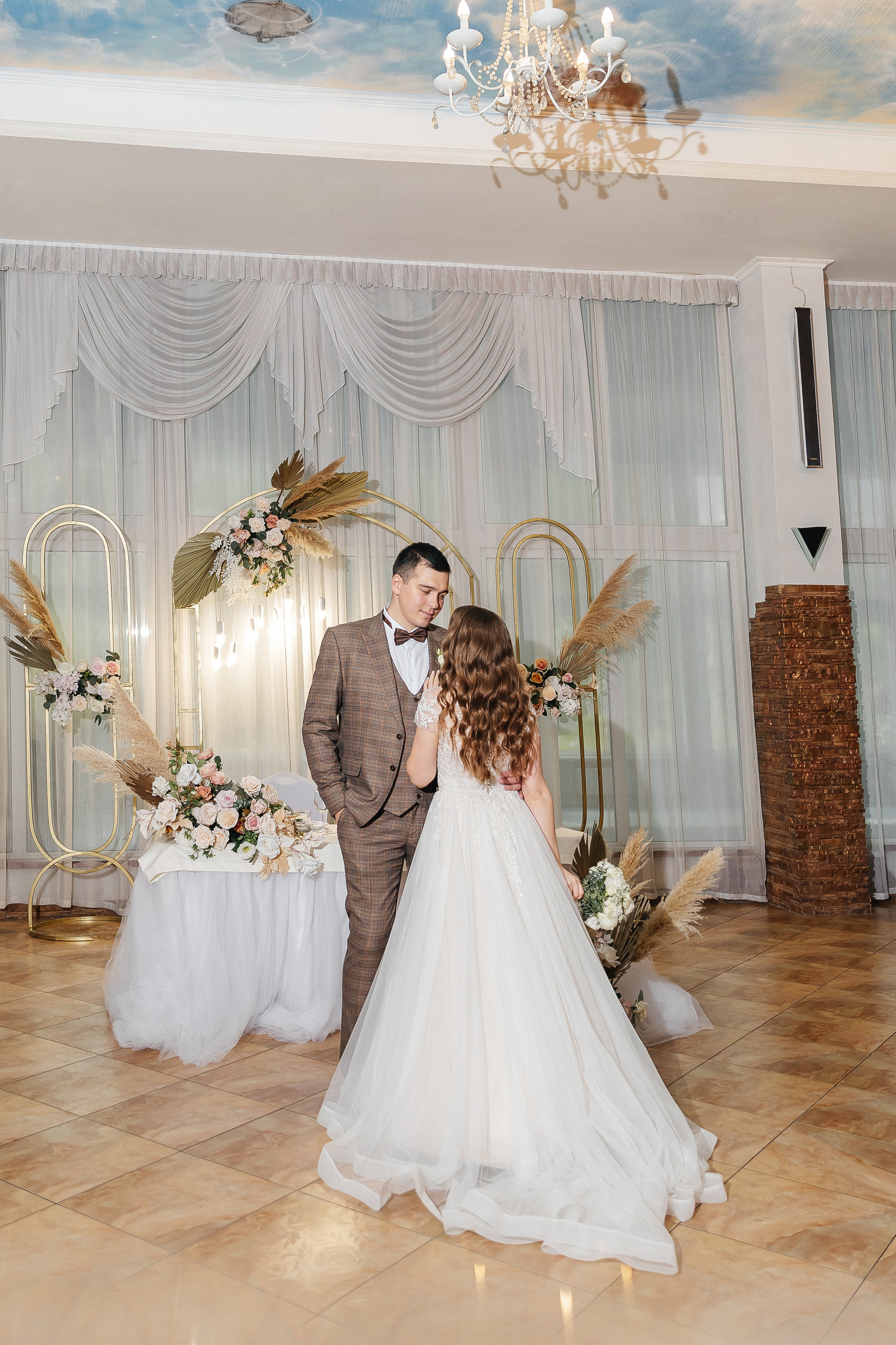 Свадебный банкет в загородном клубе Дольче. Фотограф Москва, Балашиха, МО. Свадьбы, репортажи, контент, портреты