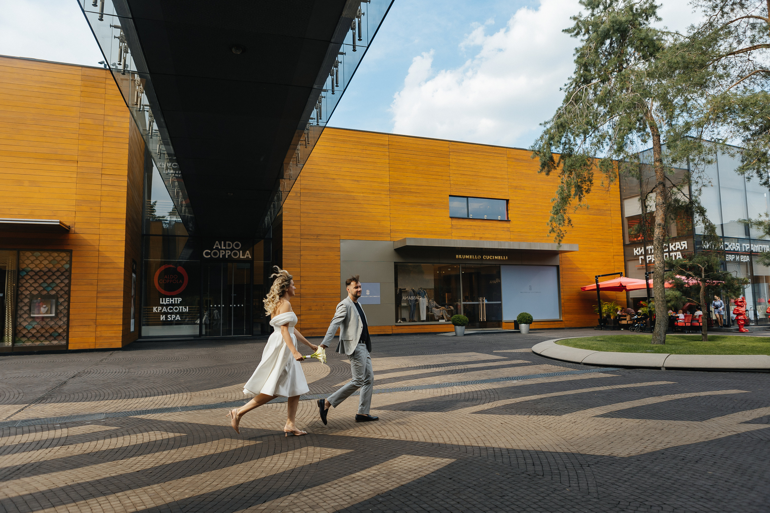 Регистрация и прогулка в Барвихе. Фотограф Москва, Балашиха, МО. Свадьбы, репортажи, контент, портреты