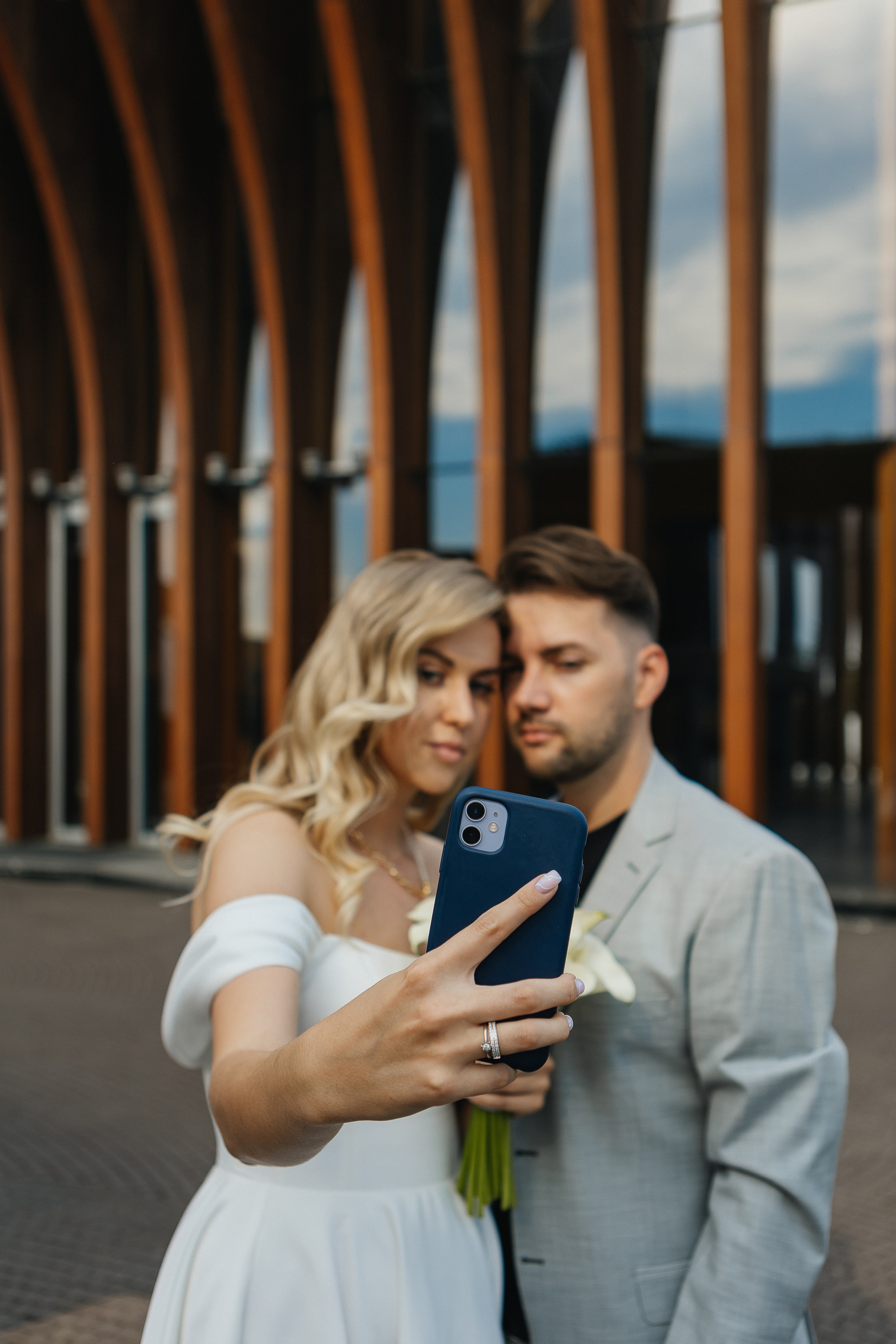 Регистрация и прогулка в Барвихе. Фотограф Москва, Балашиха, МО. Свадьбы, репортажи, контент, портреты