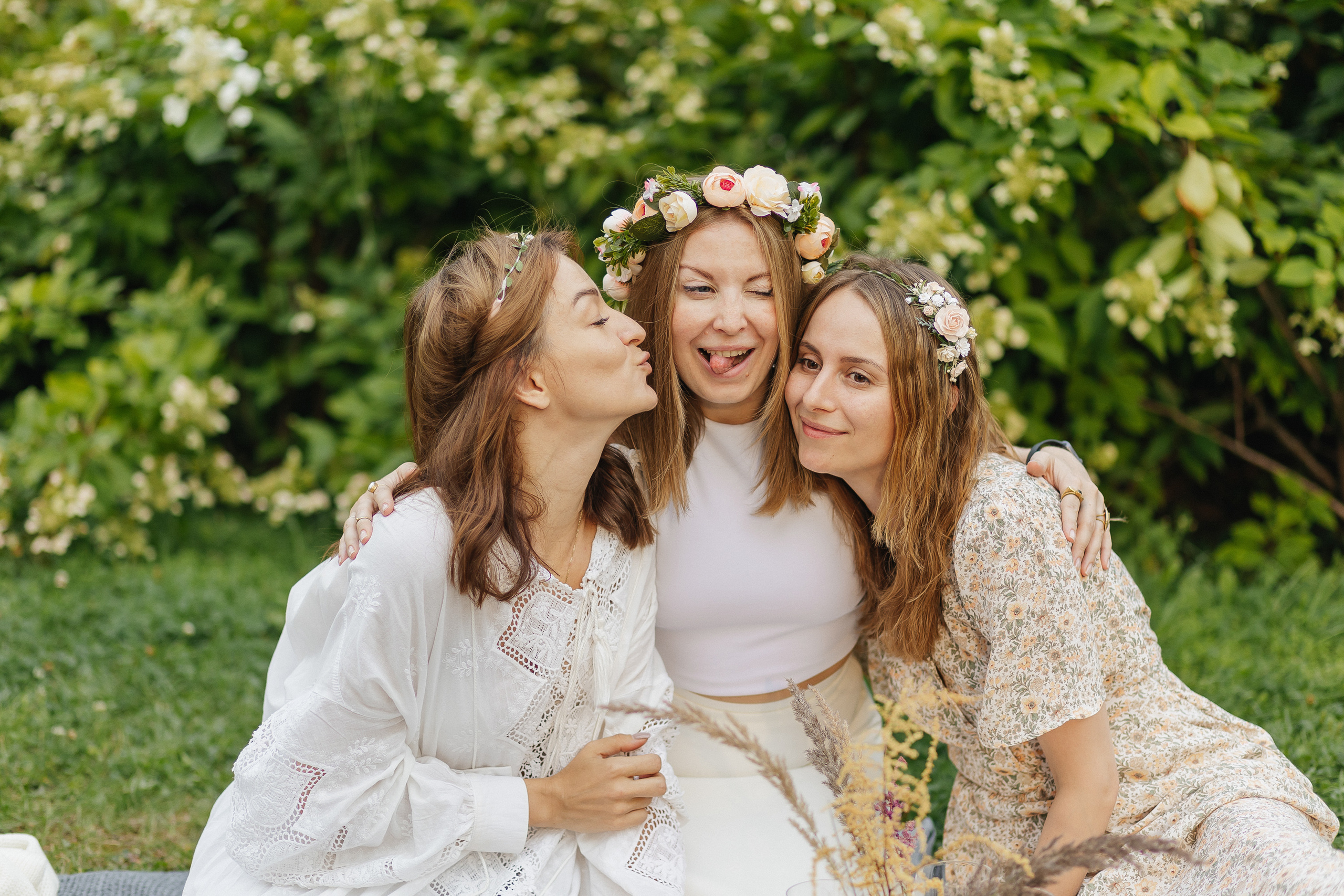 Девичник на ВДНХ в подарок от подруг. Фотограф Москва, Балашиха, МО. Свадьбы, репортажи, контент, портреты