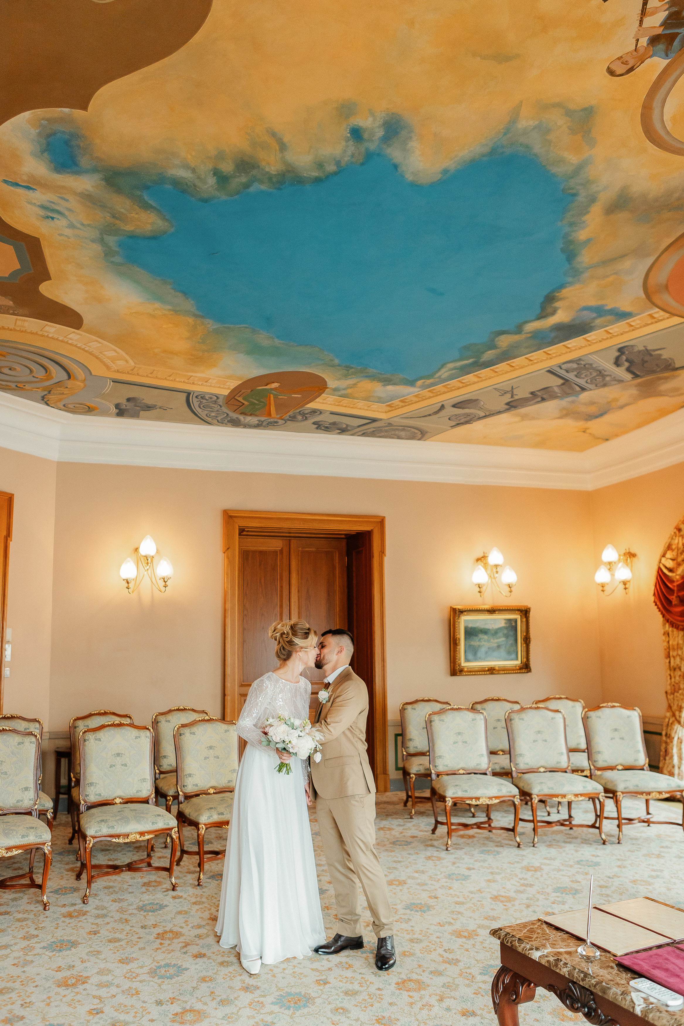 Регистрация в отеле «Националь». Фотограф Москва, Балашиха, МО. Свадьбы, репортажи, контент, портреты