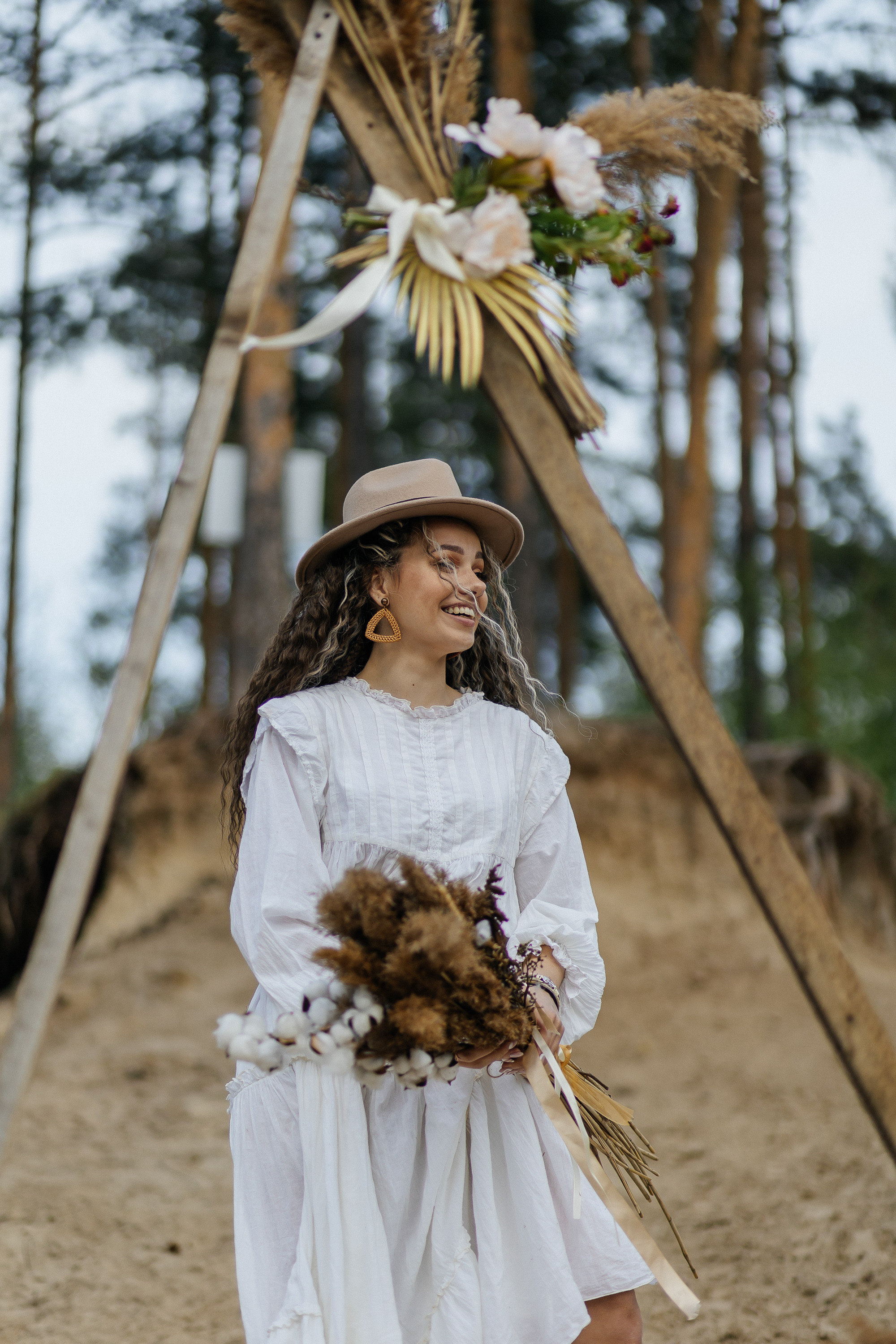 27 лет Любы на природе в стиле бохо. Фотограф Москва, Балашиха, МО. Свадьбы, репортажи, контент, портреты
