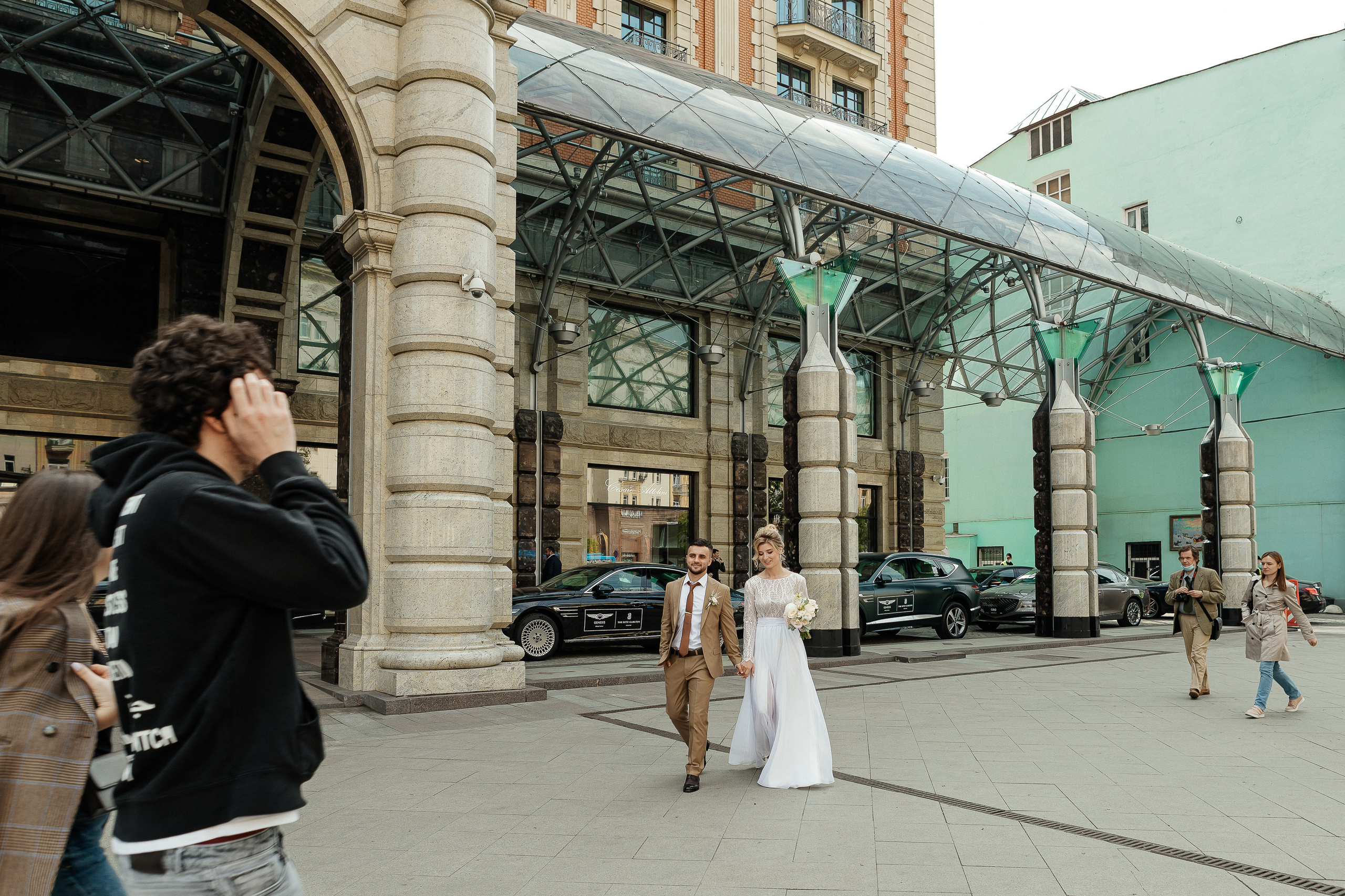 Регистрация в отеле «Националь». Фотограф Москва, Балашиха, МО. Свадьбы, репортажи, контент, портреты