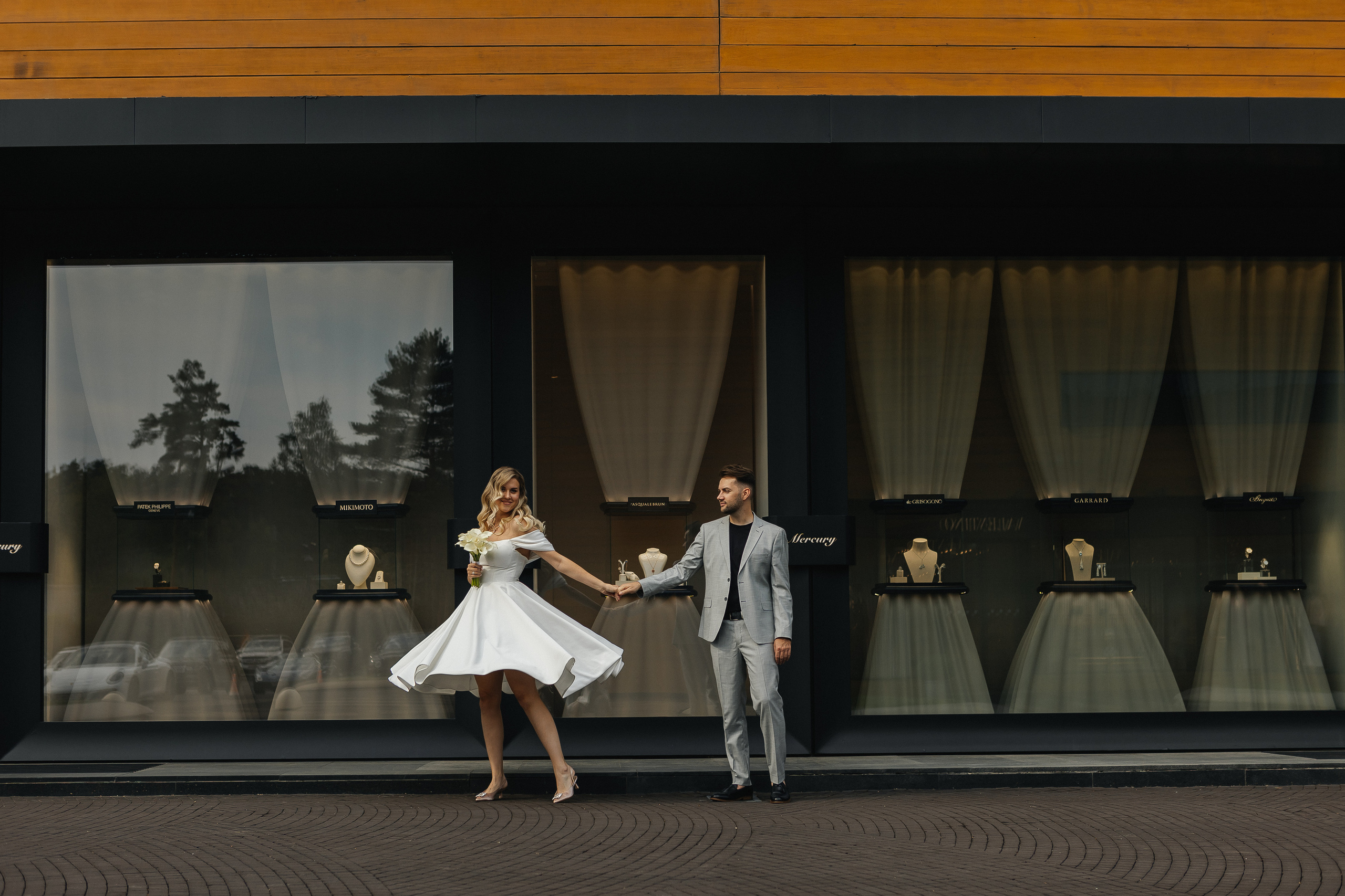 Регистрация и прогулка в Барвихе. Фотограф Москва, Балашиха, МО. Свадьбы, репортажи, контент, портреты