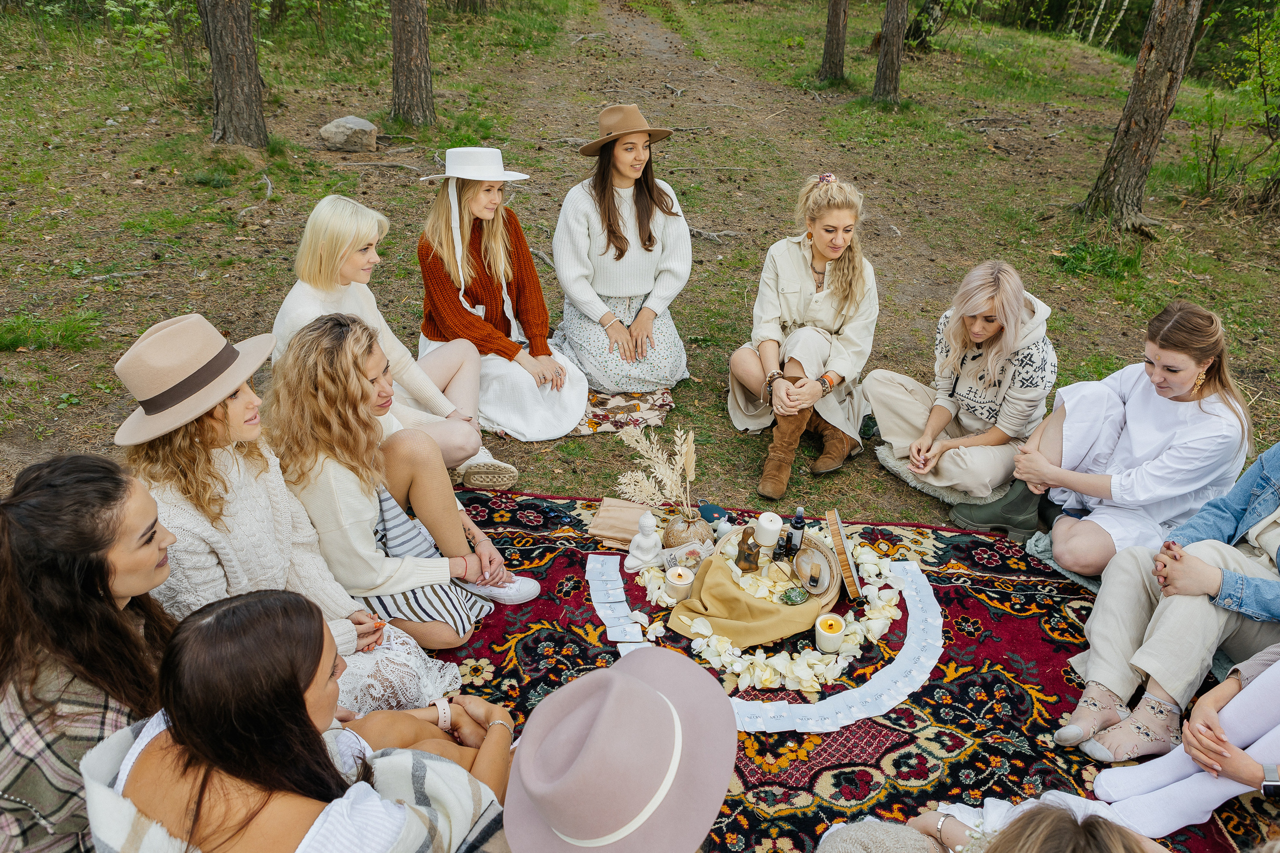 27 лет Любы на природе в стиле бохо. Фотограф Москва, Балашиха, МО. Свадьбы, репортажи, контент, портреты