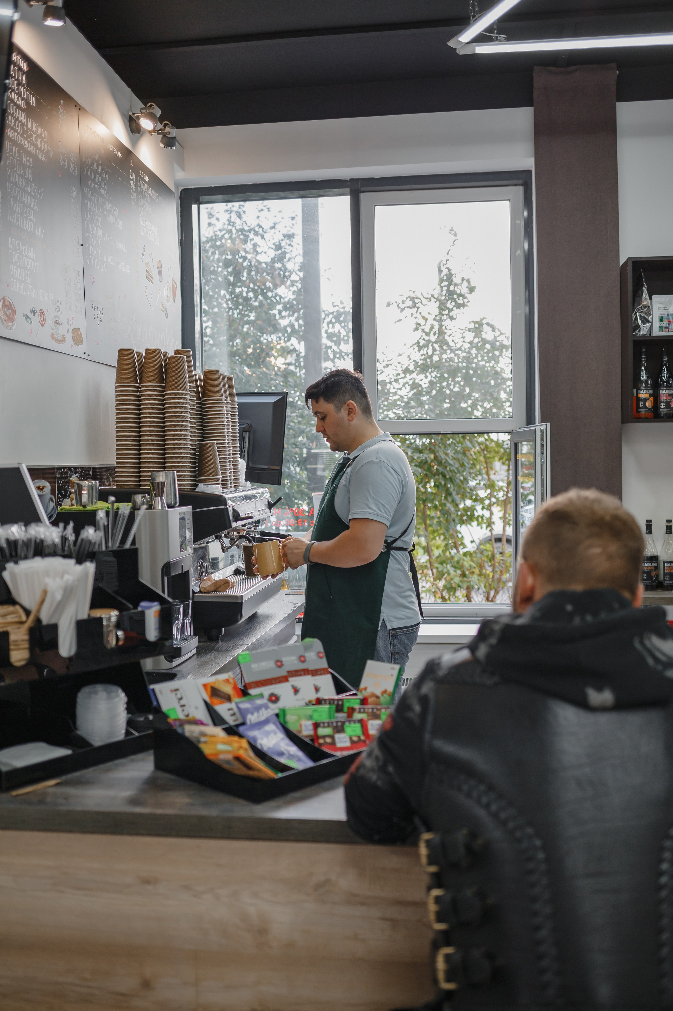 Кофейня Нефтяночка. Семейный фотограф Николаева Ольга