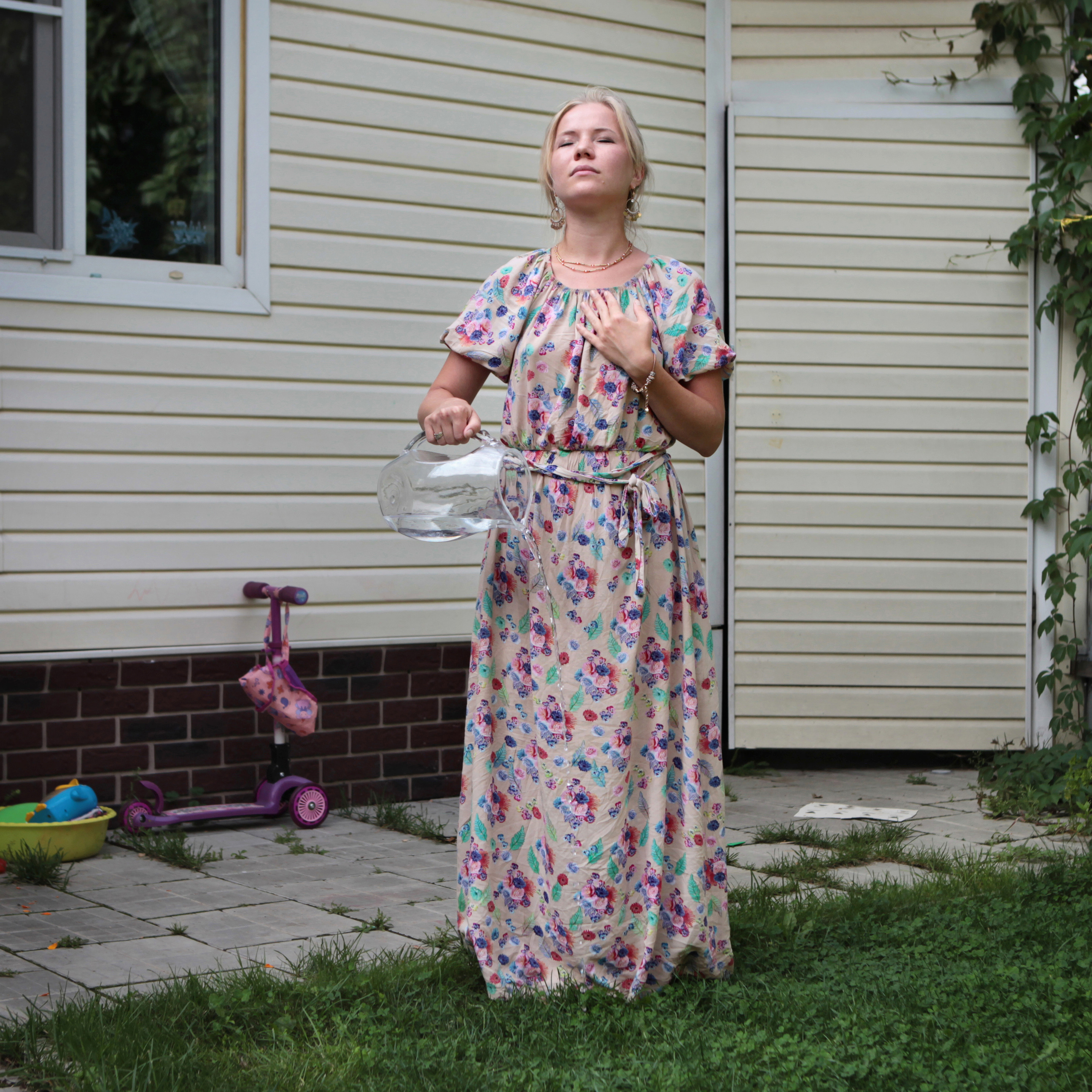 The Goddess Guide. Jana Romanova