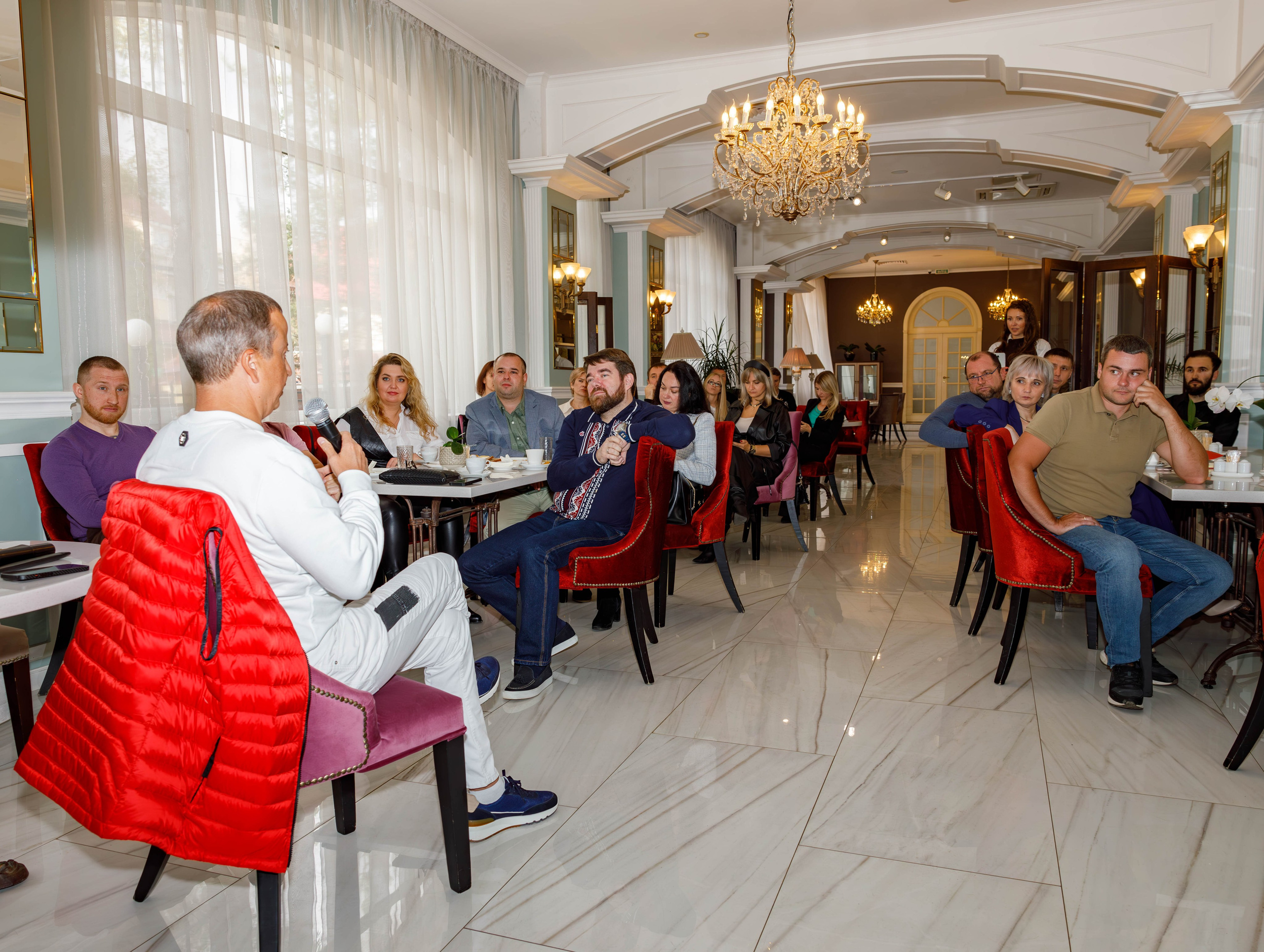 Бизнес завтрак клуб «Эквиум». Фотограф Булдакова Екатерина