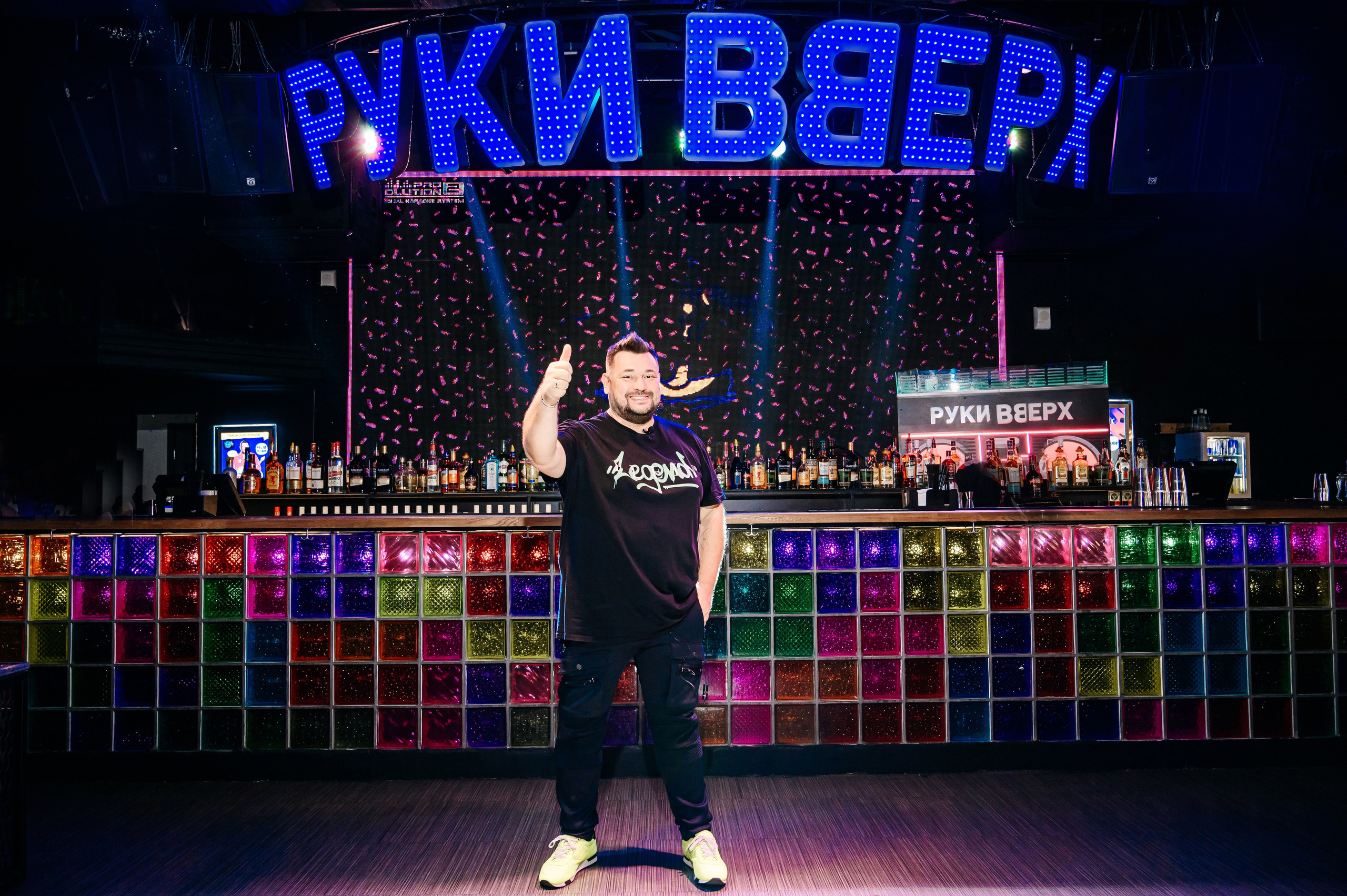 Сергей Жуков. Открытие бара «Руки вверх». Фотограф Владивосток. Игорь Кирсанов