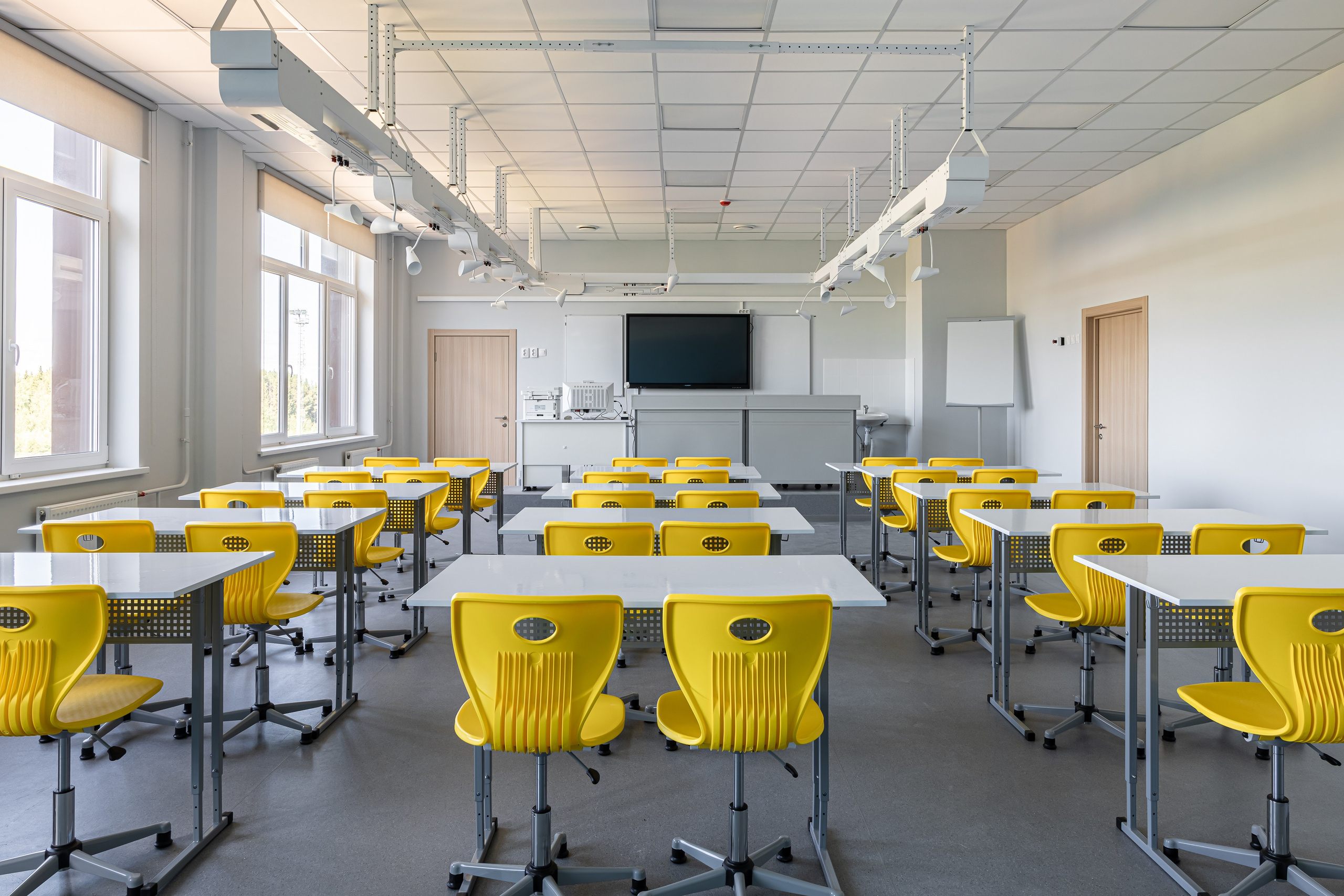 «Умная» школа № 74, г. Киров. Дизайнер Алина Вейнкрот. Иван Благушин. Интерьерный и архитектурный фотограф в Москве и Санкт-Петербурге