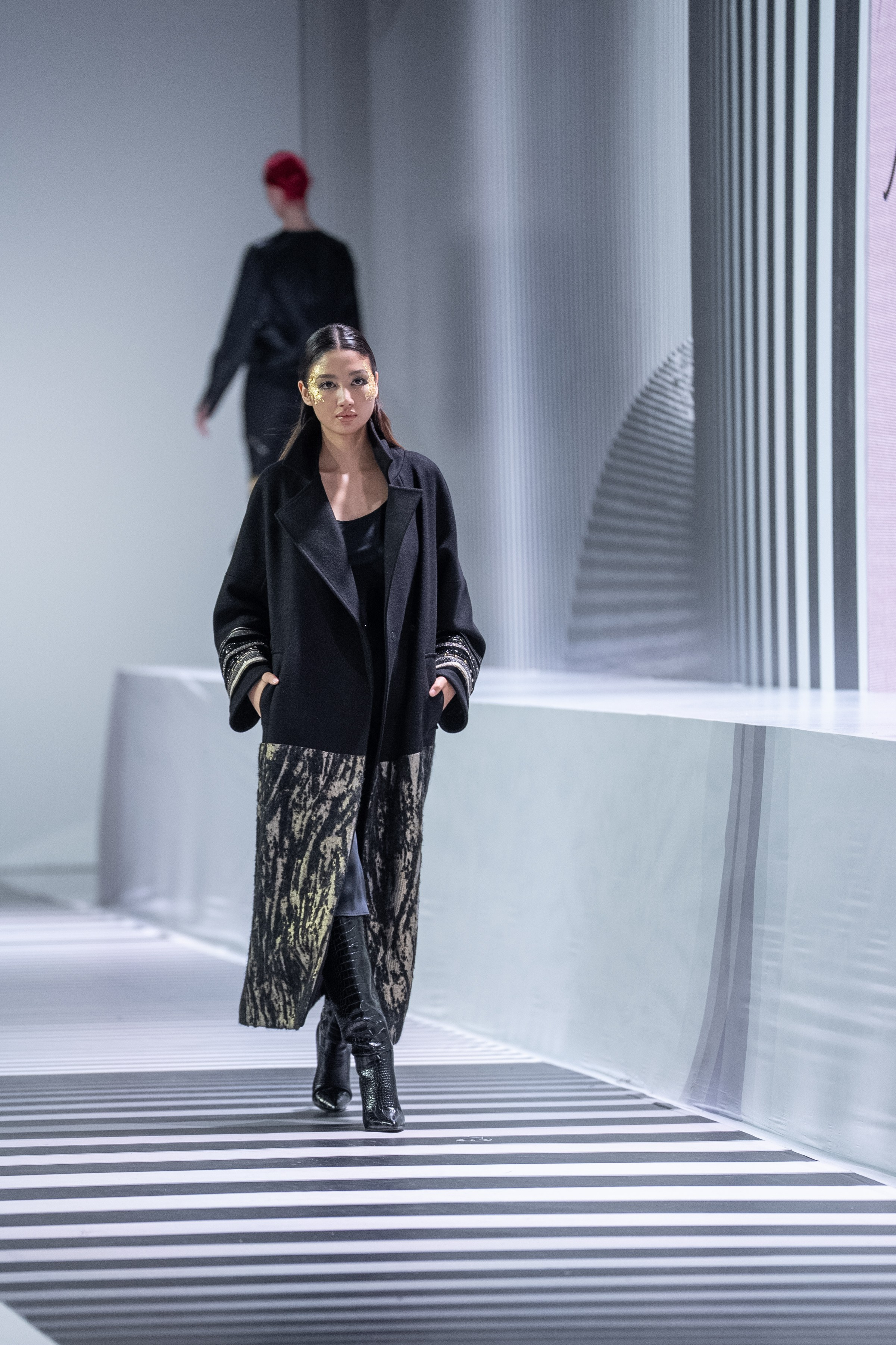 JENYA BER (Евгения Березуцкая, Россия). Сайт Алматинского НЮ АРТ, будуар и фэшн фотографа Дениса Карпенко