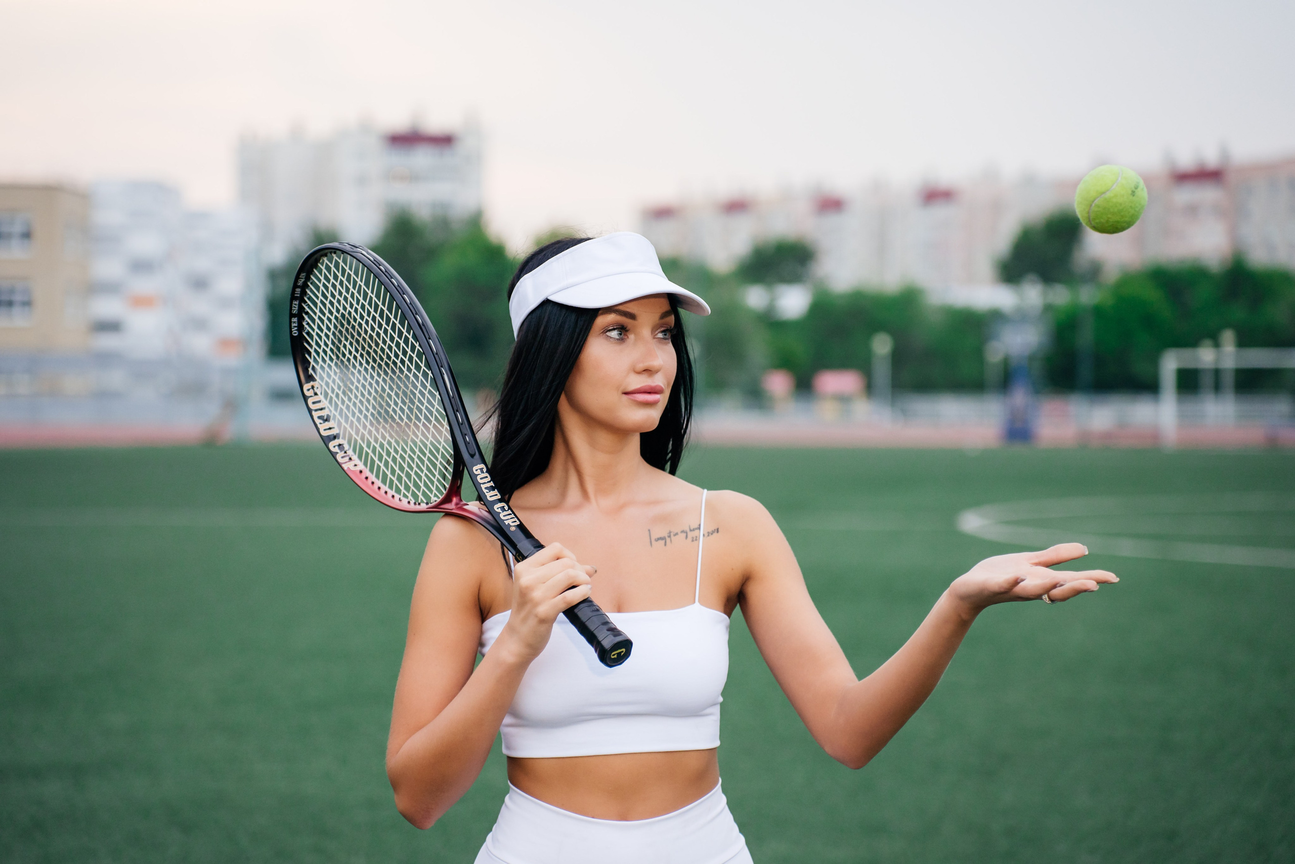 Фотосессия на футбольном поле). Видеограф и Фотограф в Челябинске Ксения и Владимир Рюмины