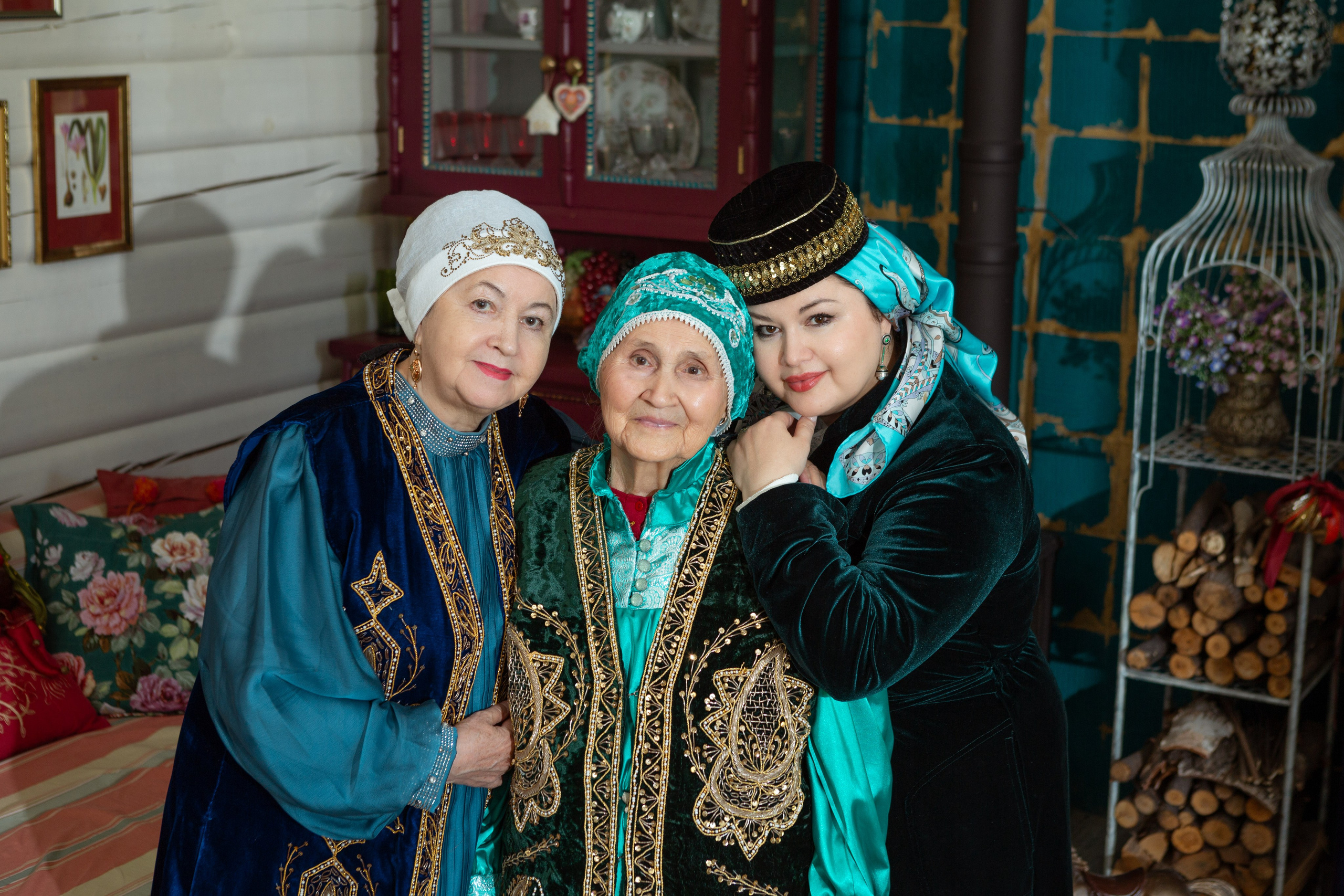 Семейная фотосессия в татарском и европейском стиле. Рекламный, предметный, репортажный, семейный фотограф и художник в Москве