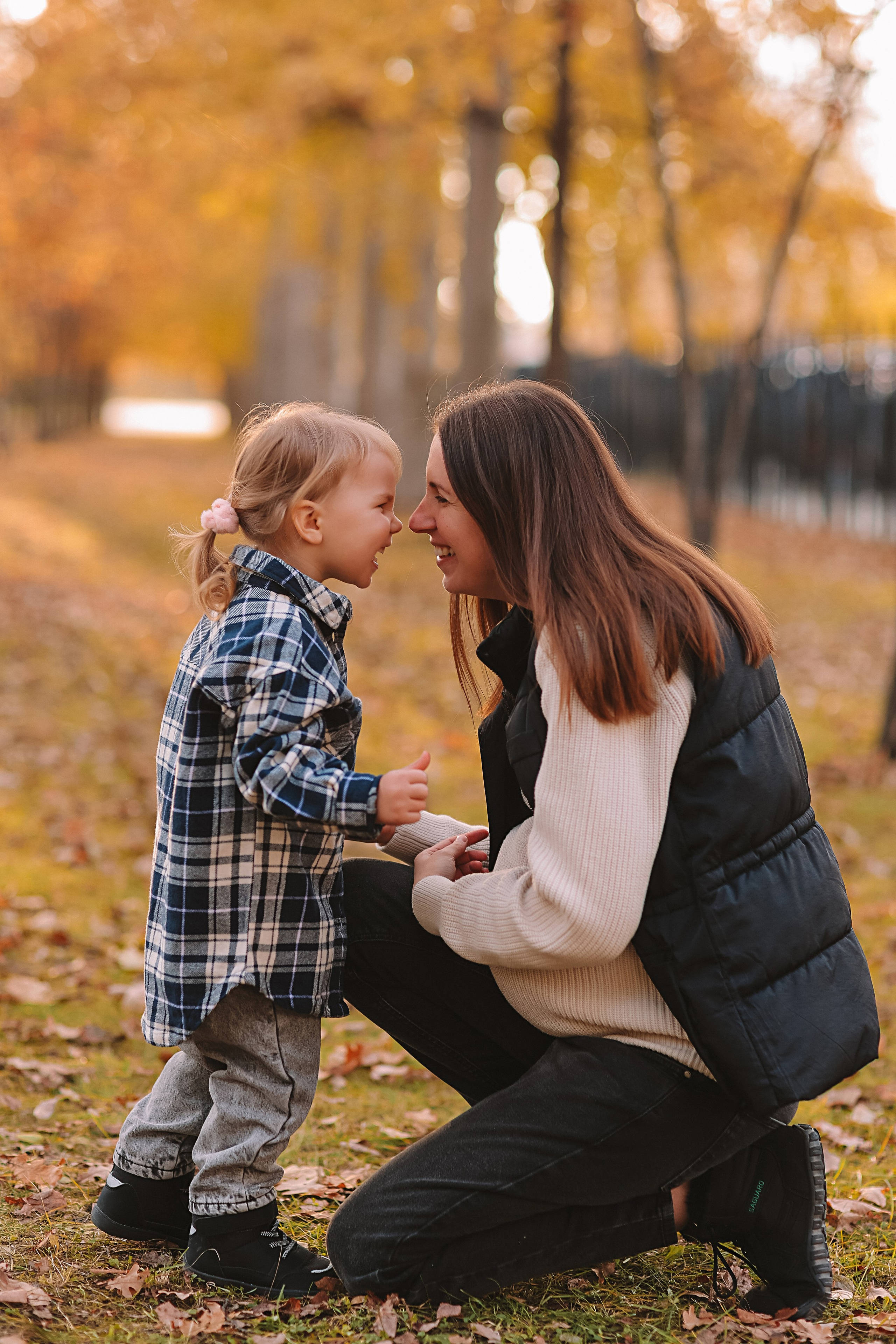 Осень. Семейный фотограф Тюмень, фотограф на роды Салмина Мария