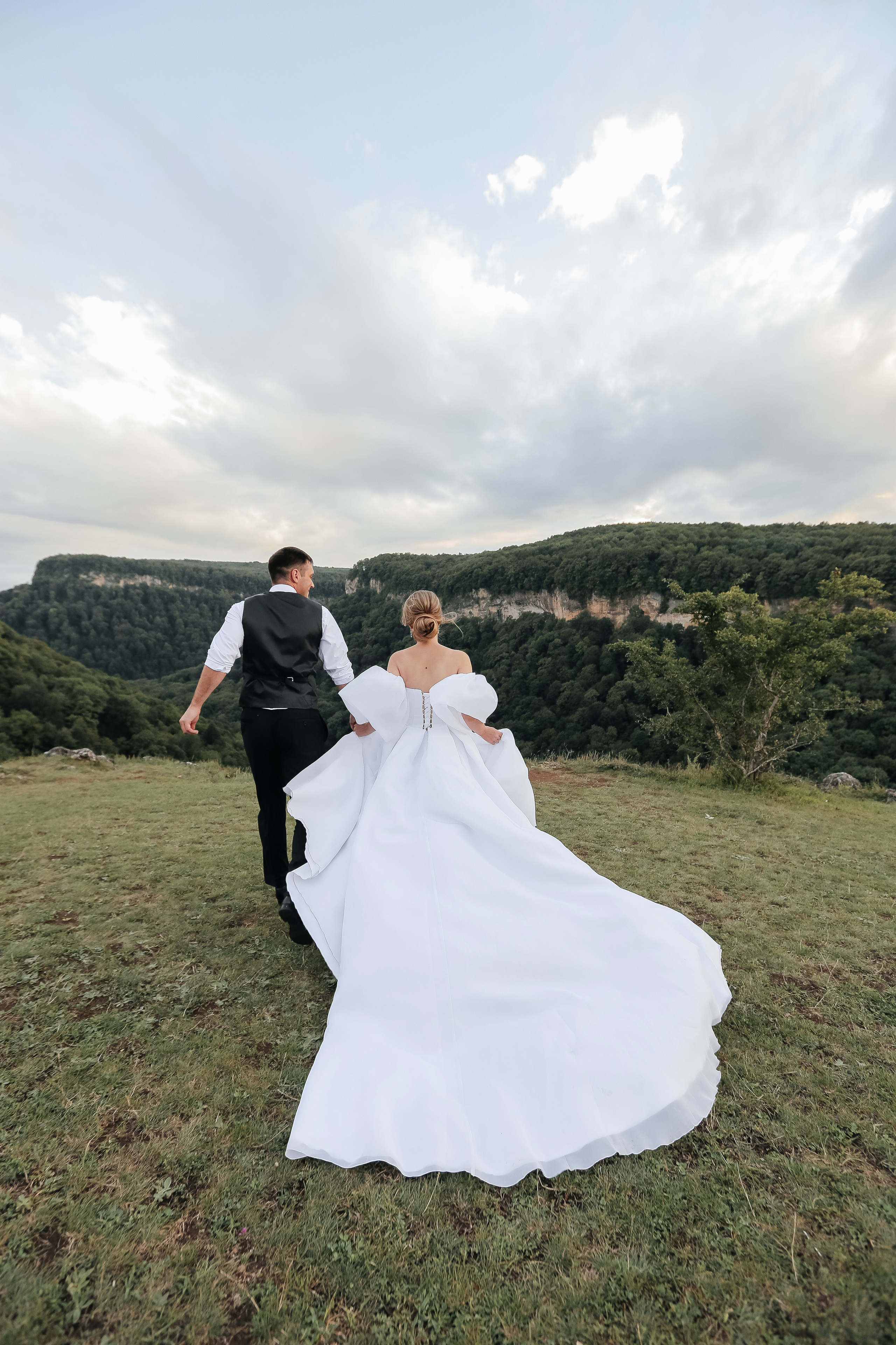 Юлия и Александр Майкоп. Свадебный фотограф