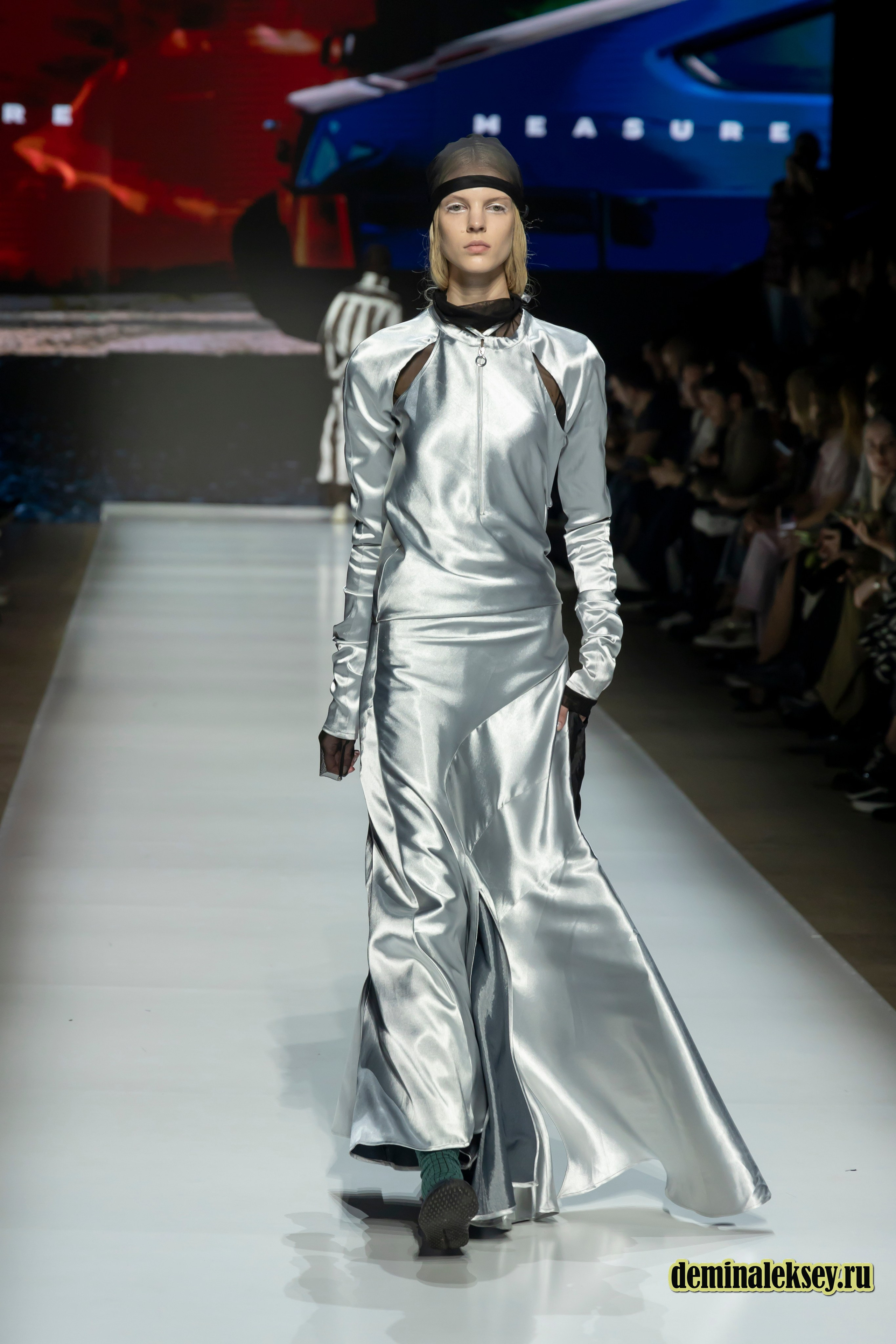 Московская неделя моды 2024 4 октября дизайнер Measure Махачкала. Репортажный, семейный и студийный фотограф в Москве Демин Алексей