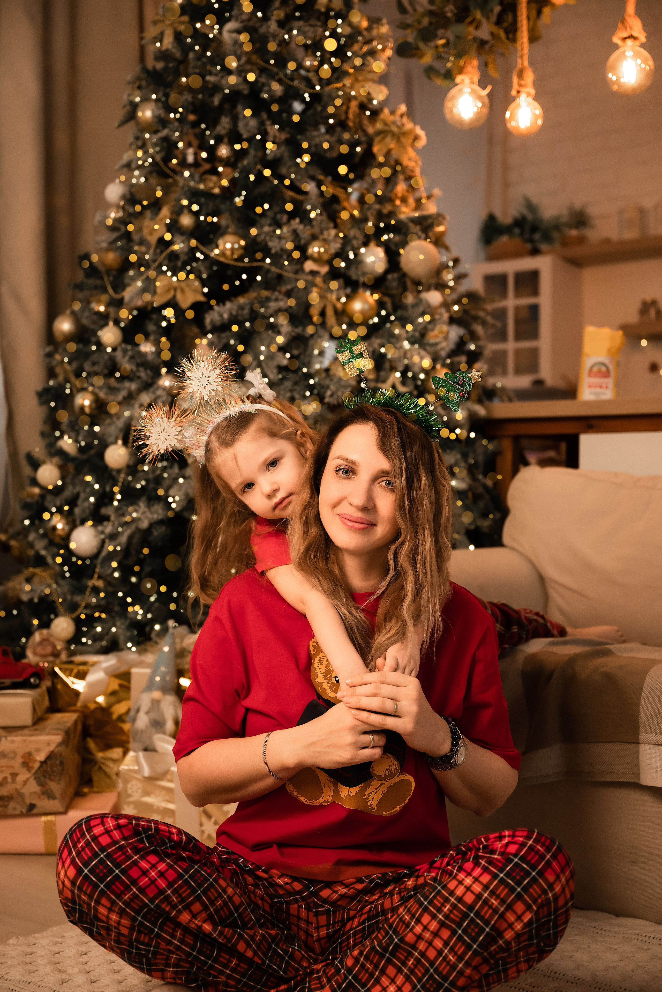 Новогодняя фотосессия в студии Location. Фотограф Ксения Огородова портфолио