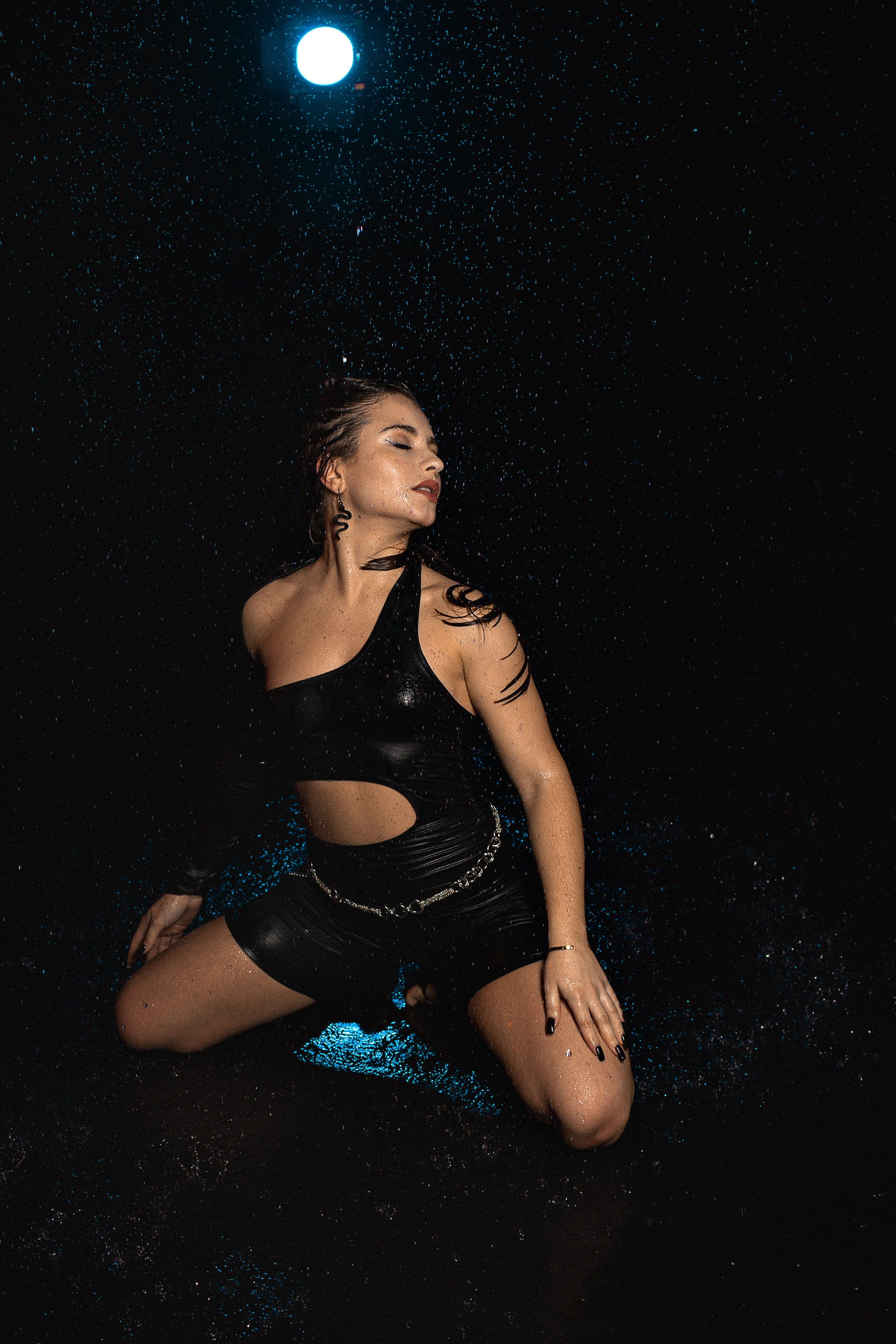 Танец под дождем_2. Ирина Носова - семейный и детский фотограф