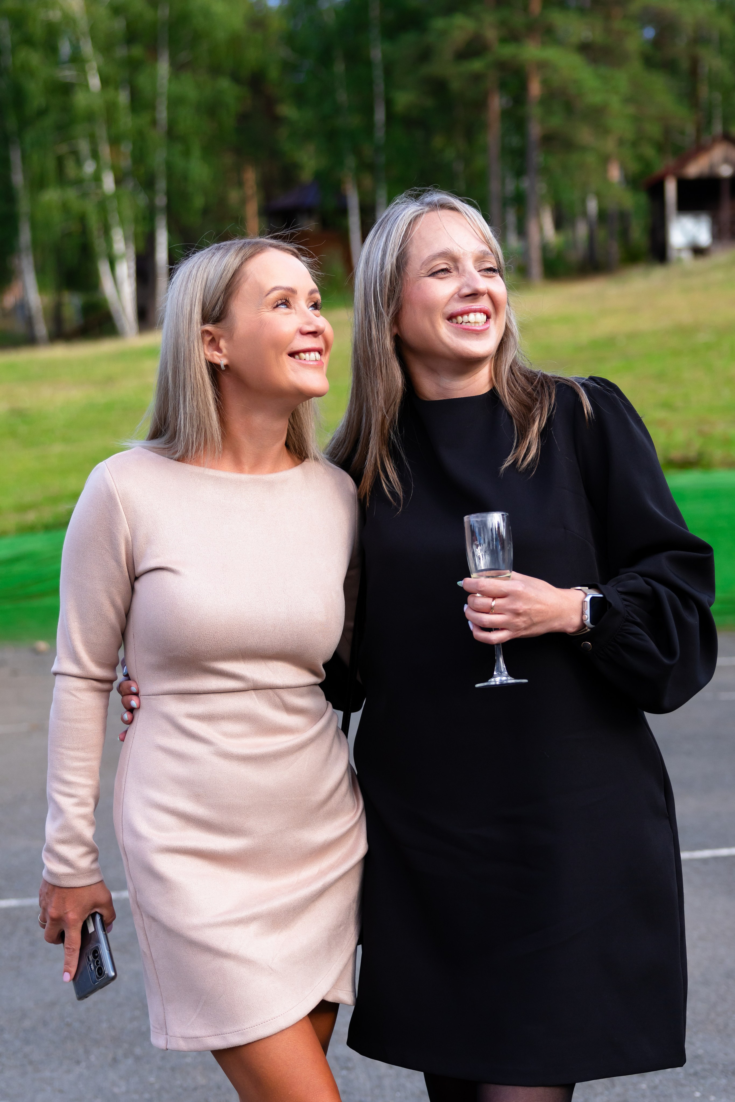 Летний корпоратив на Уктусе, фотосъёмка в Екатеринбурге. Фотограф в Екатеринбурге Пойгина Елена