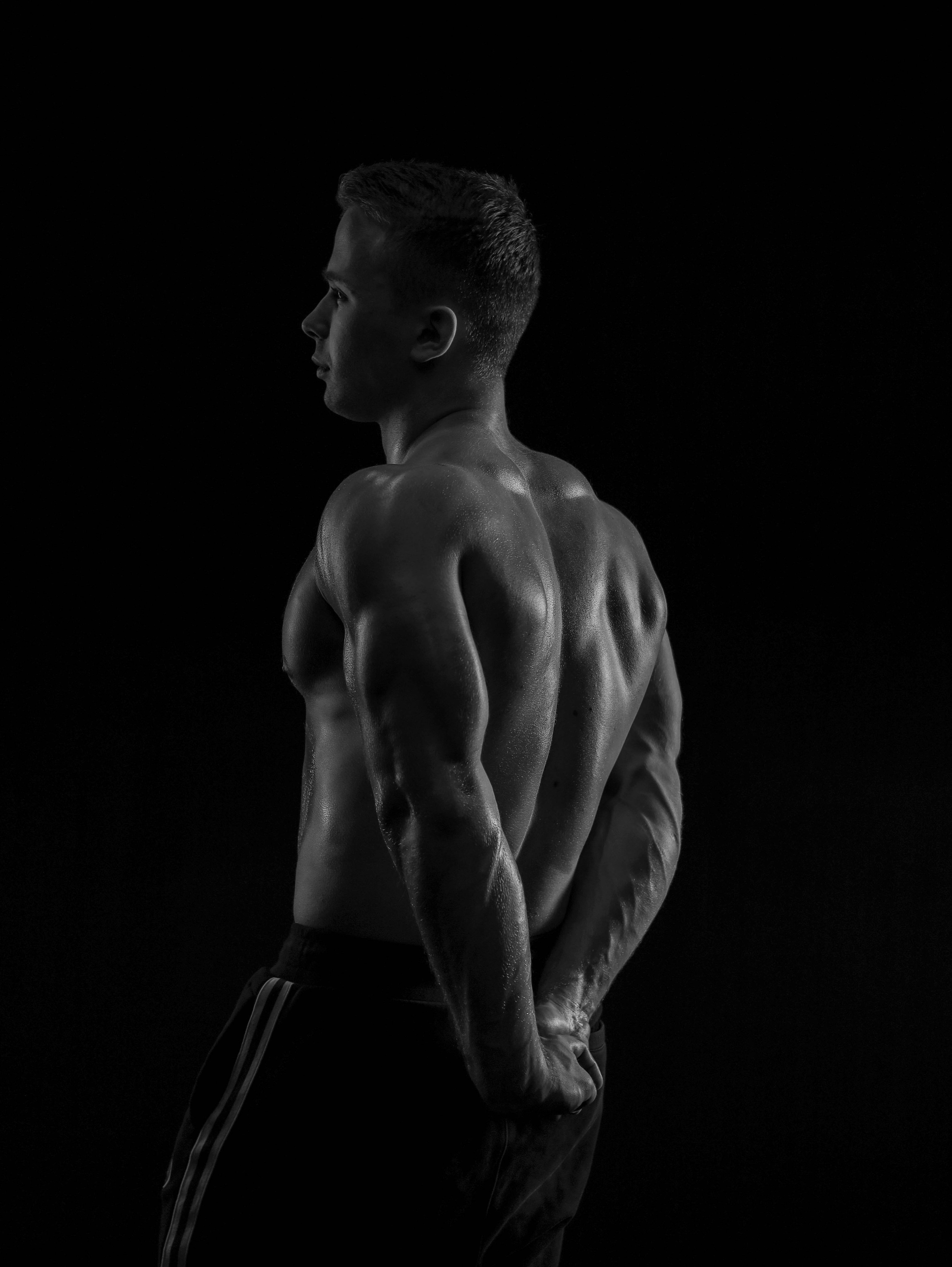 Мужская фотография. Ню фотограф в Москве и Красногорске. Репортажной фотограф