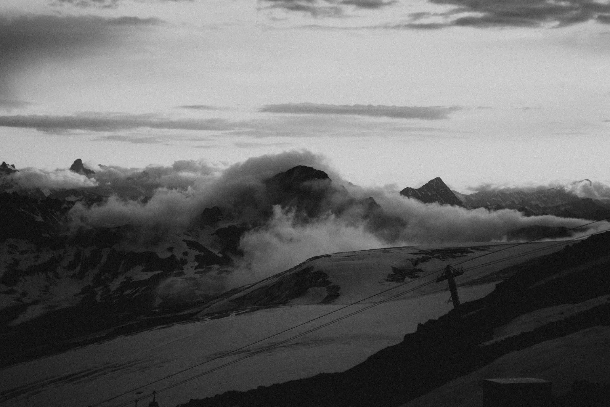 Высокогорный приют | Бочки 3800 м. Фотограф Настя | Экспедиции и лайфстайл