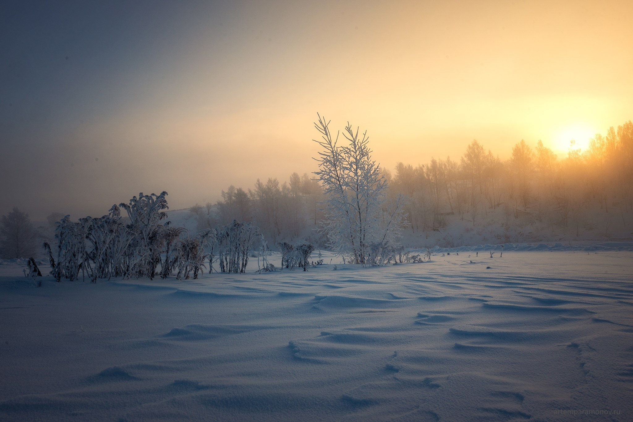 Русская зима в деревне. Фотохудожник Артём Парамонов