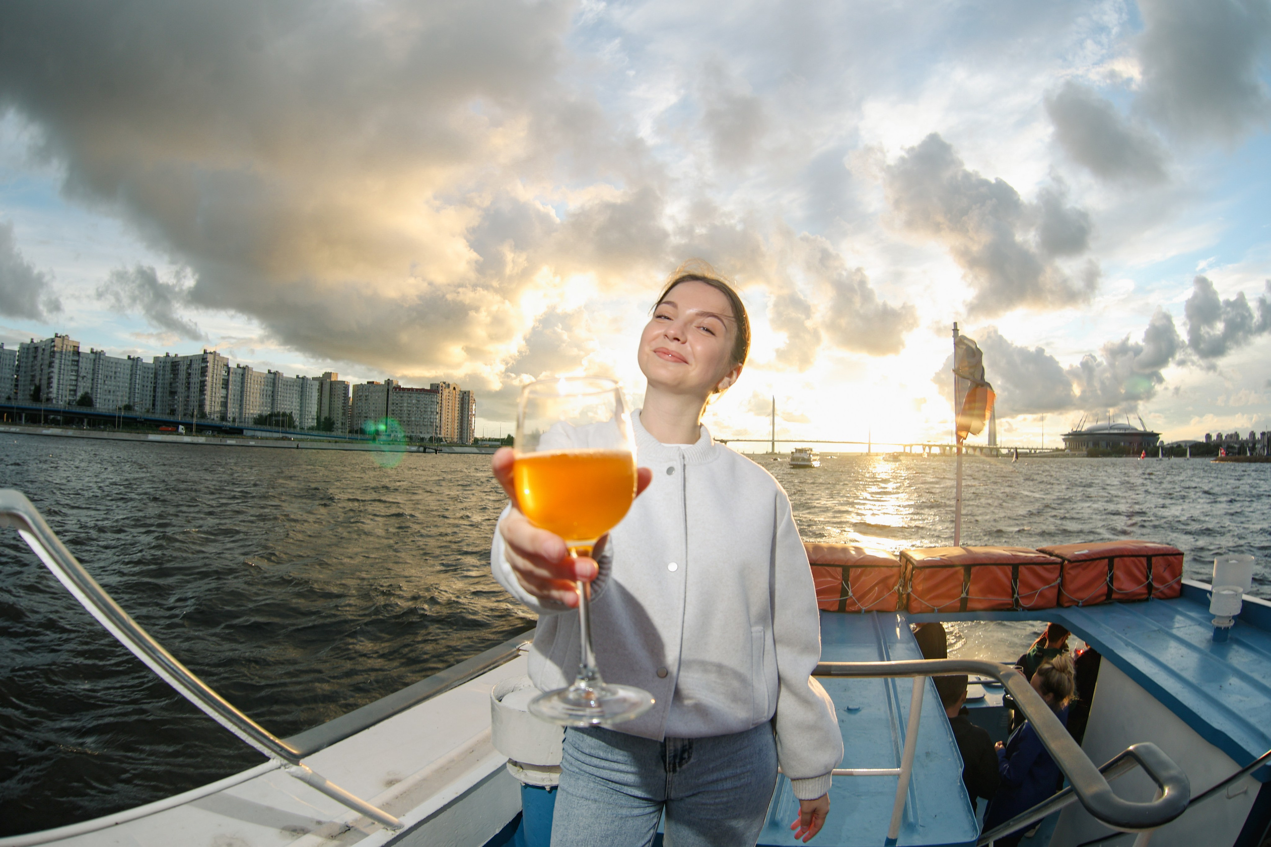 Gravity Project круизы. Репортажный и портретный фотограф в Санктпетербурге. Видиосъемка мероприятий в Санкт-Петербурге