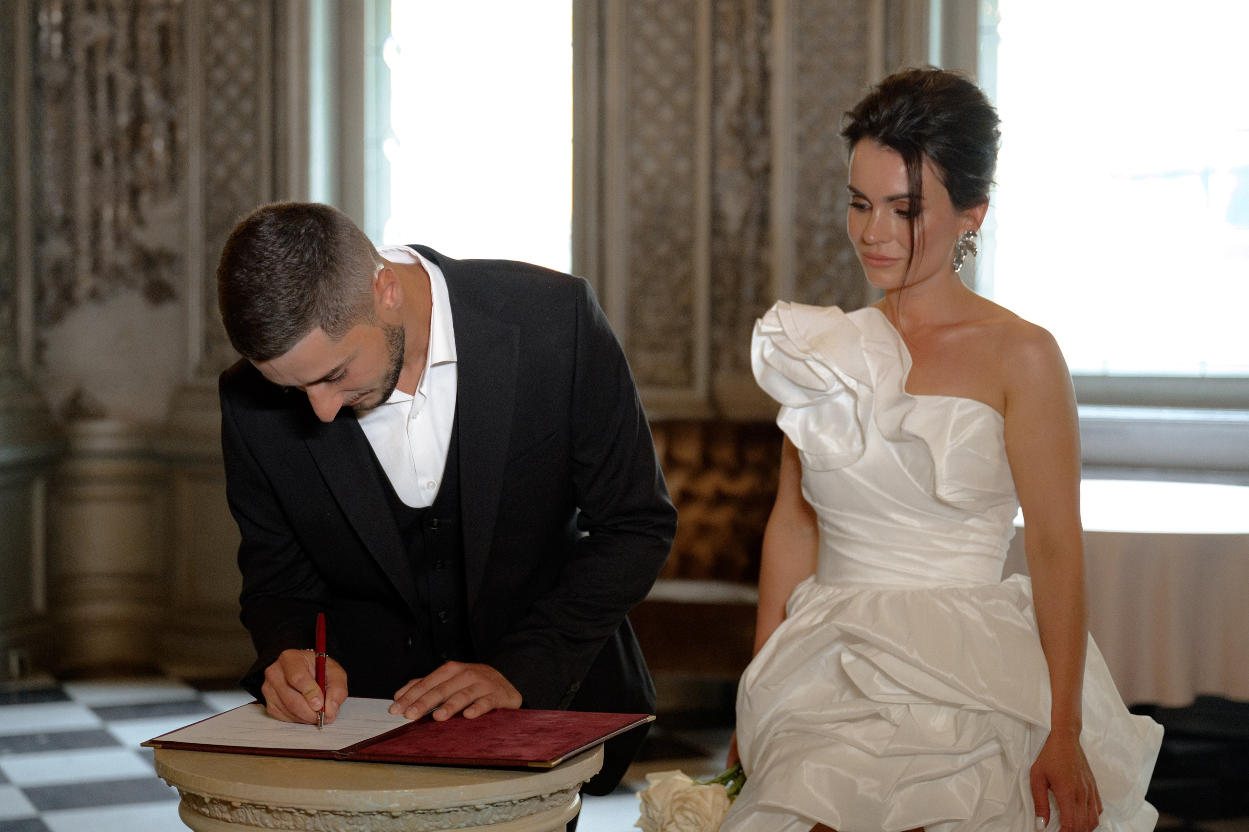 23.08.2024. RETOUCH-HOUSE