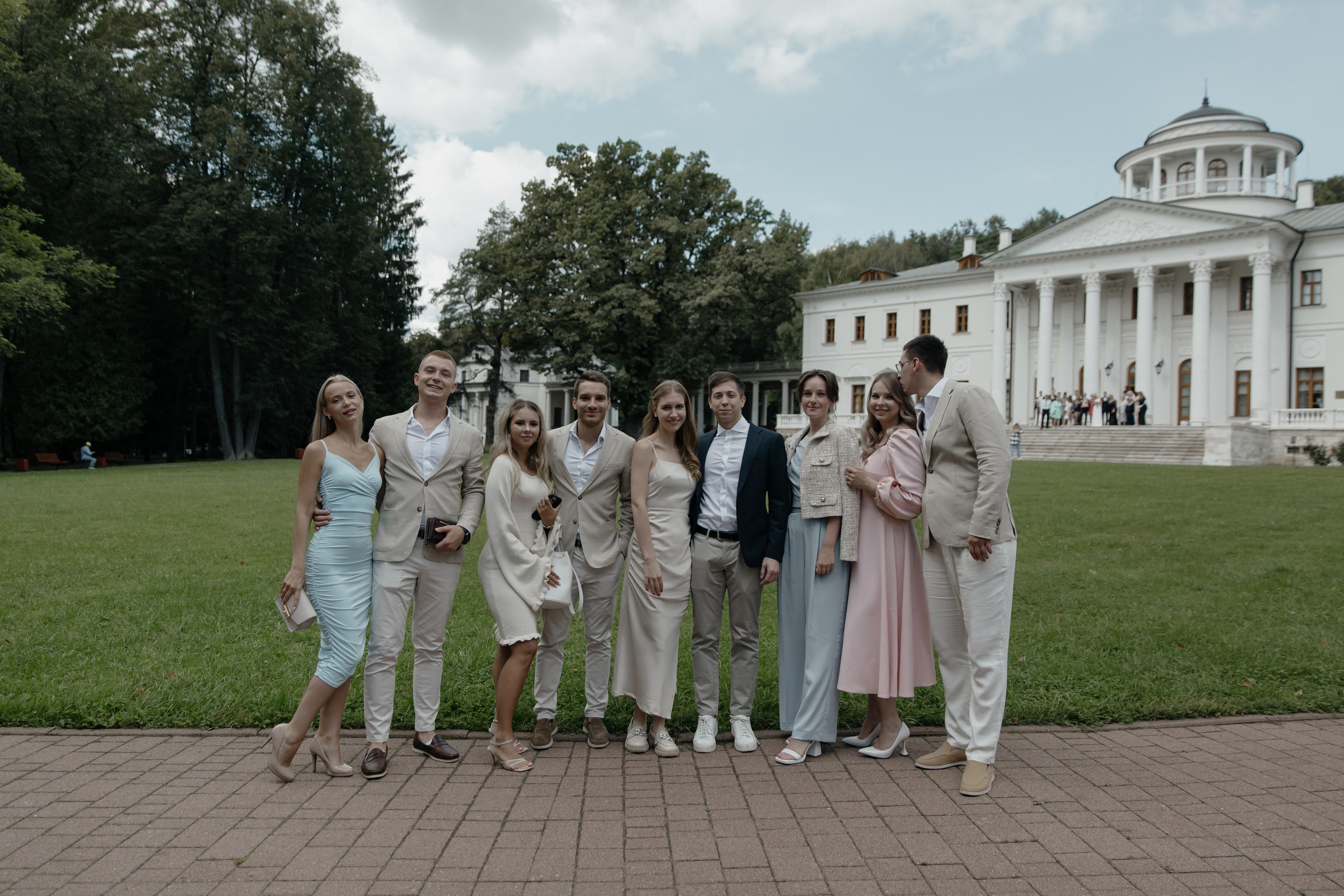 25.08.2024. RETOUCH-HOUSE