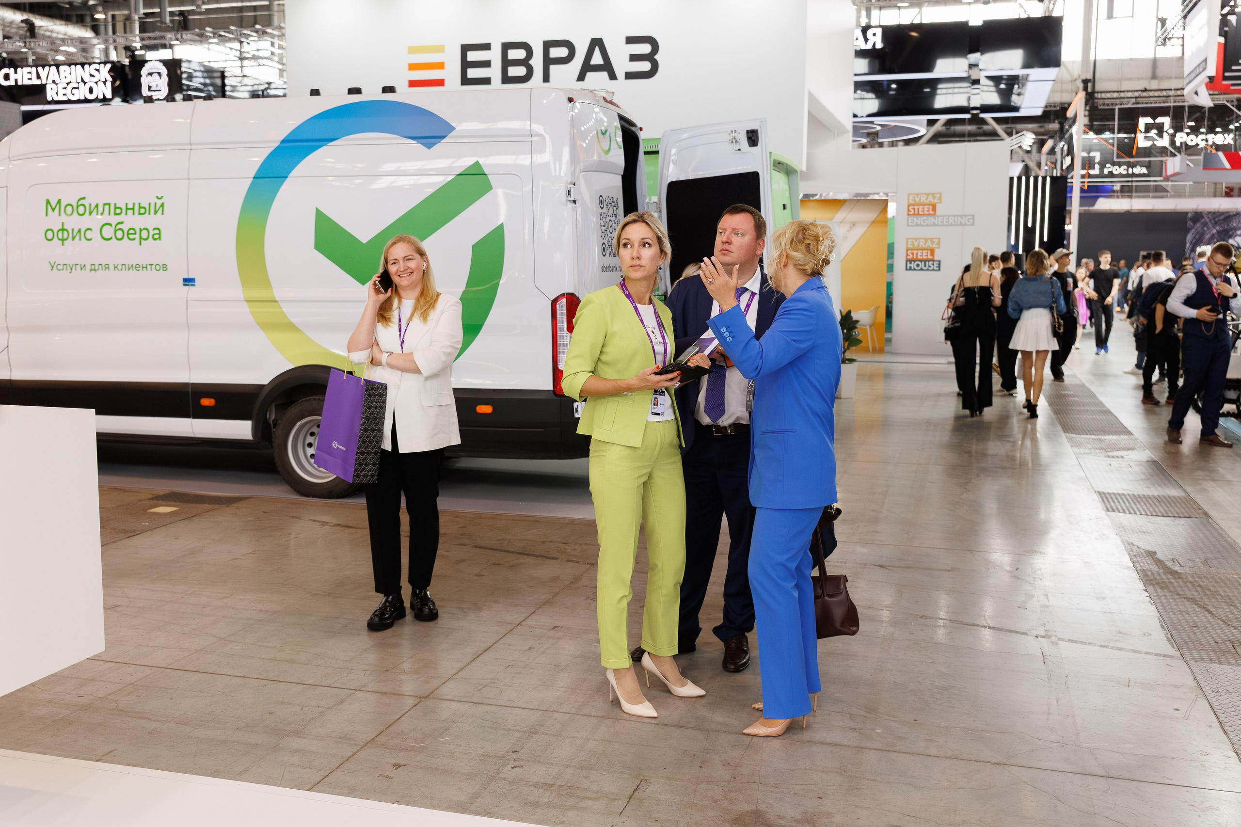 Иннопром '25. Фотограф в Екатеринбурге Андрей Медведко