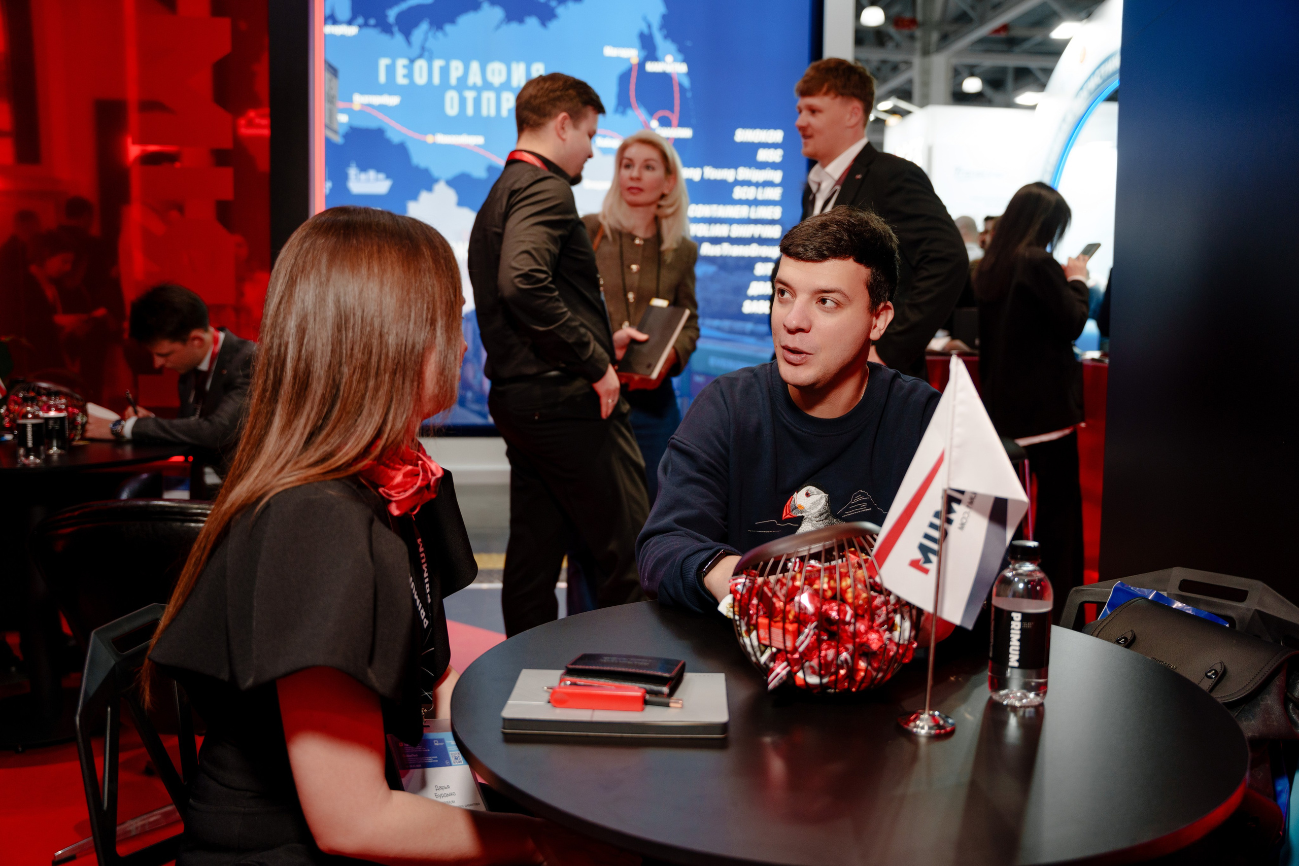 Репортажный фотограф на экспо Крокус. Репортажный фотограф Москва Сергей Дружинин