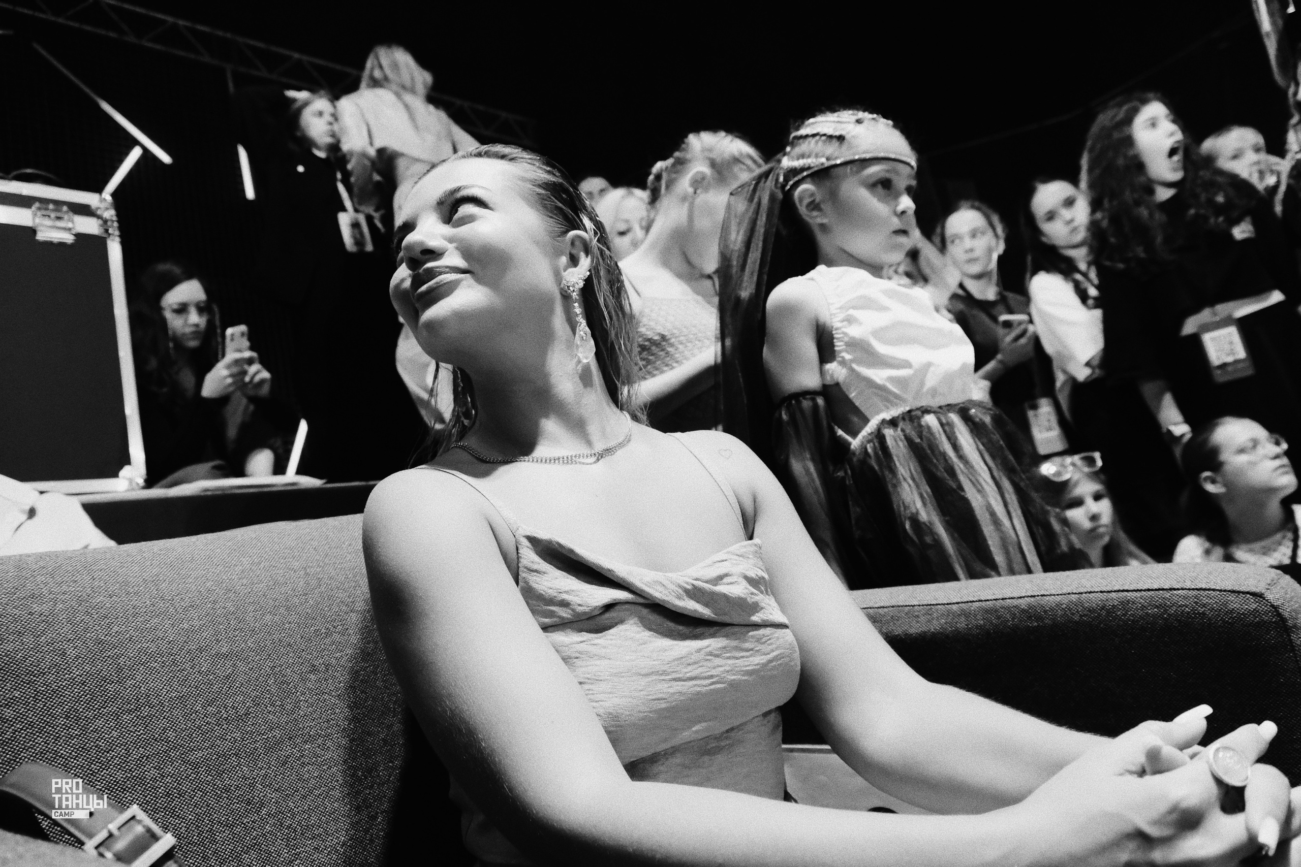 Танец. Аня белка — художница и фотограф