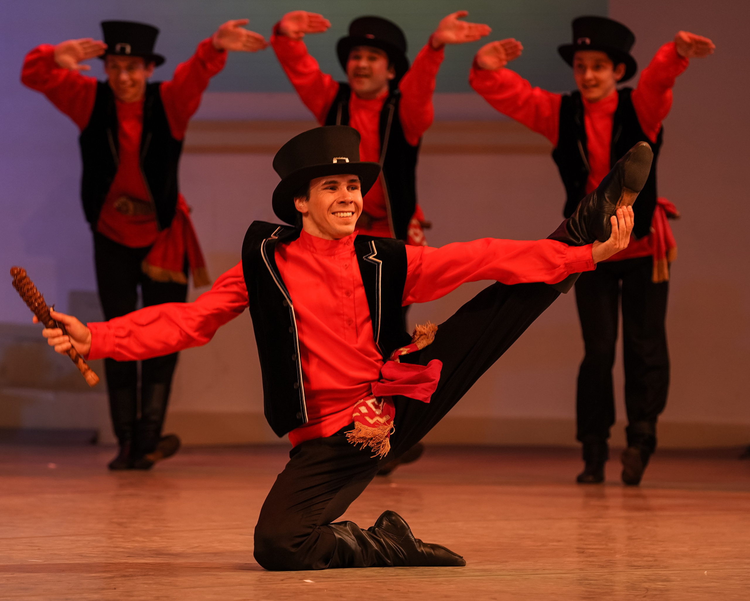 Ансамбль «Берёзка» им. Н. С. Надеждиной. Фотограф Николай Костюк