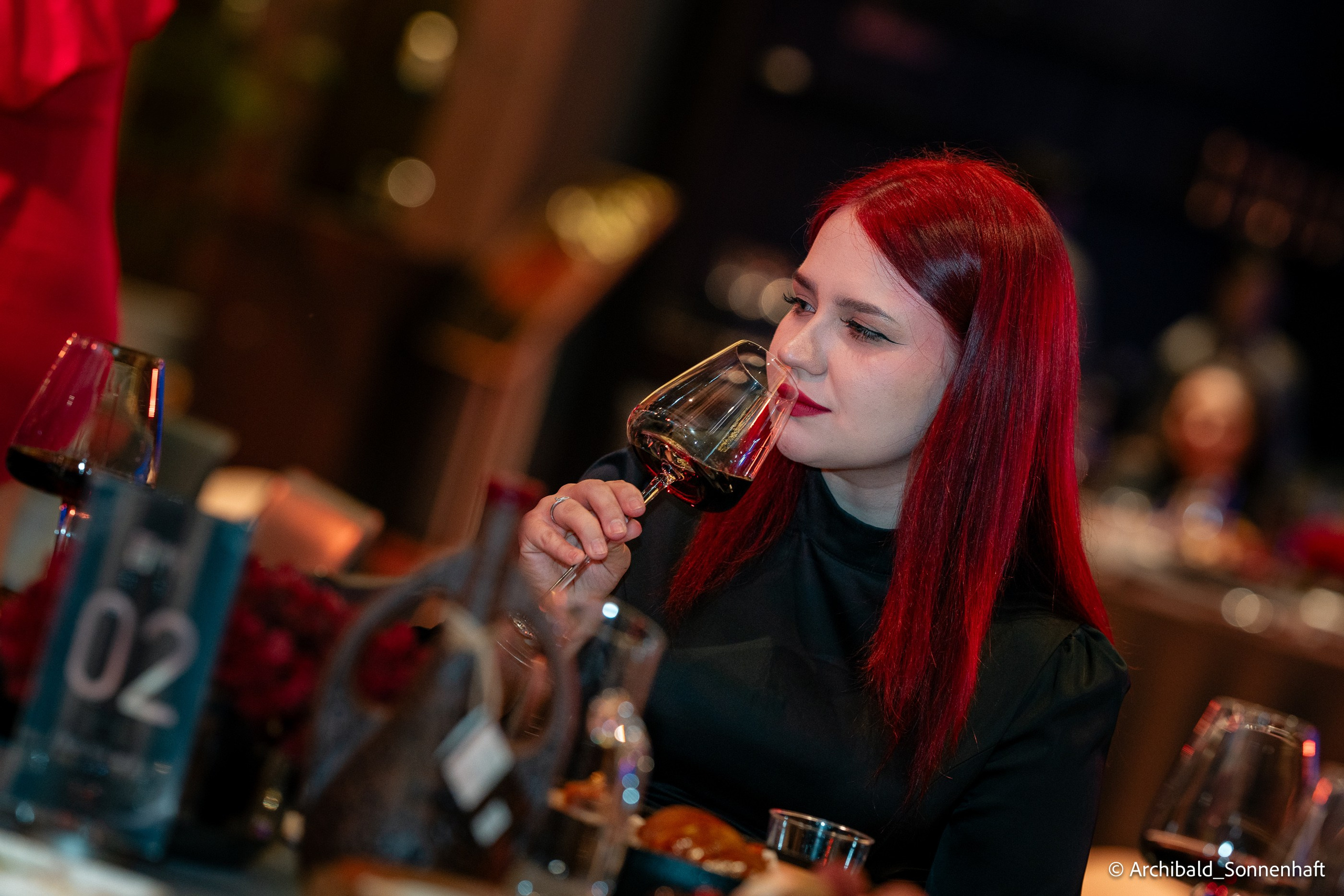 Georgian party. Photographer in Guangzhou, China. Archibald Sonnenhaft