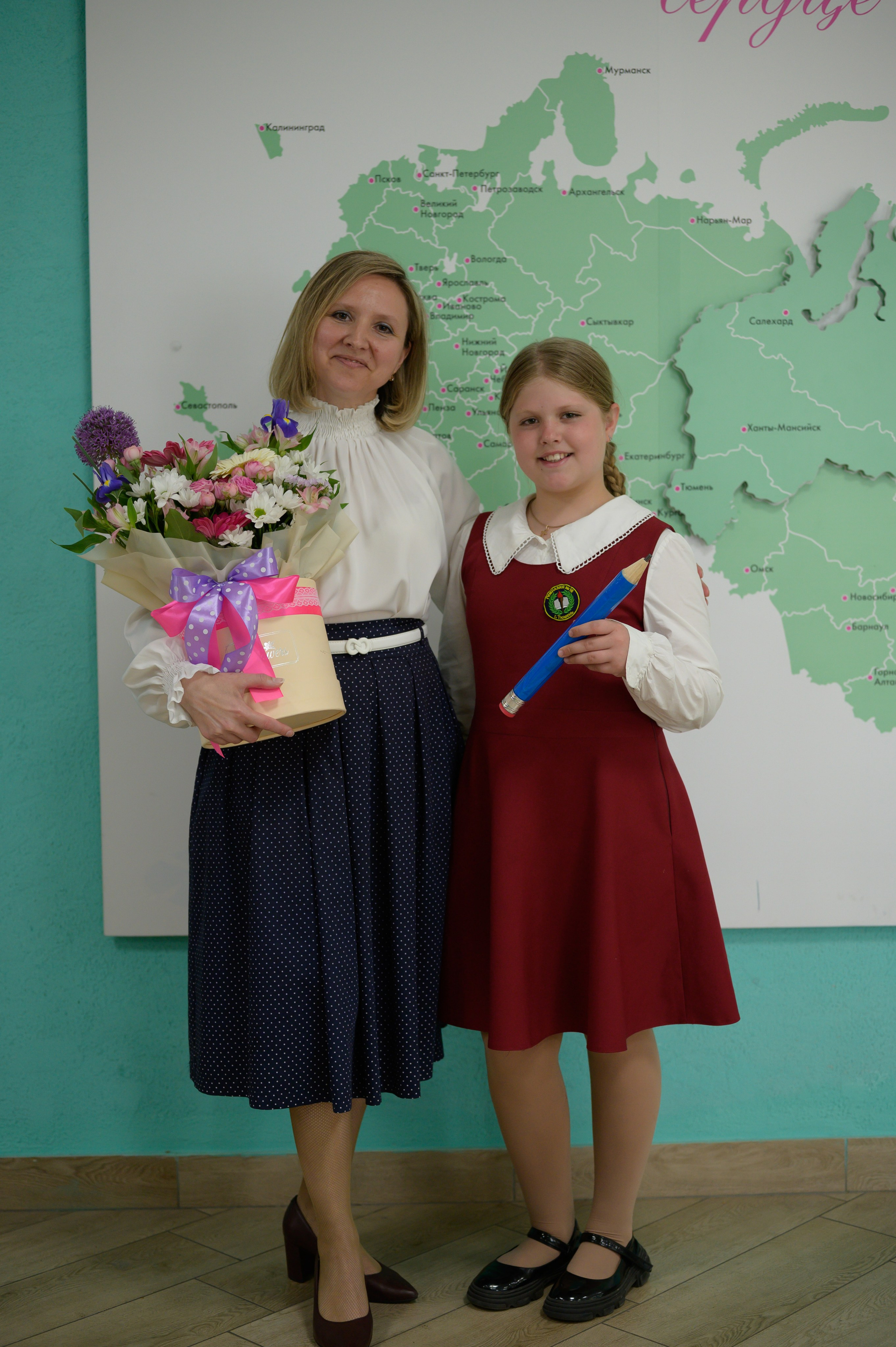 Выпускной 4Б гимназия № 16. Фотограф новорожденных, семейный детский в Тюмени Татьяна Морозова