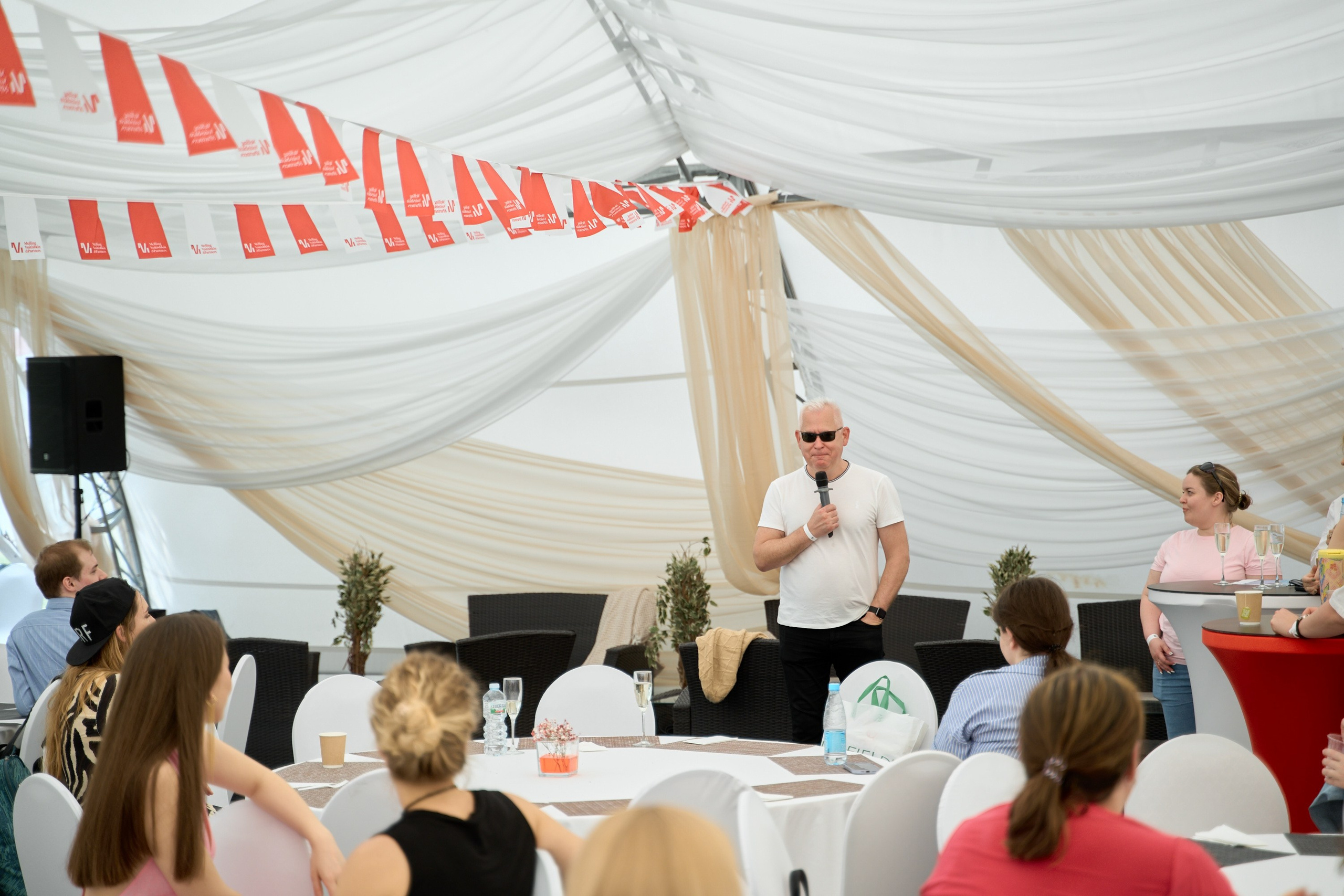 Мероприятия. Антон Чигляков -   профессиональный фотограф